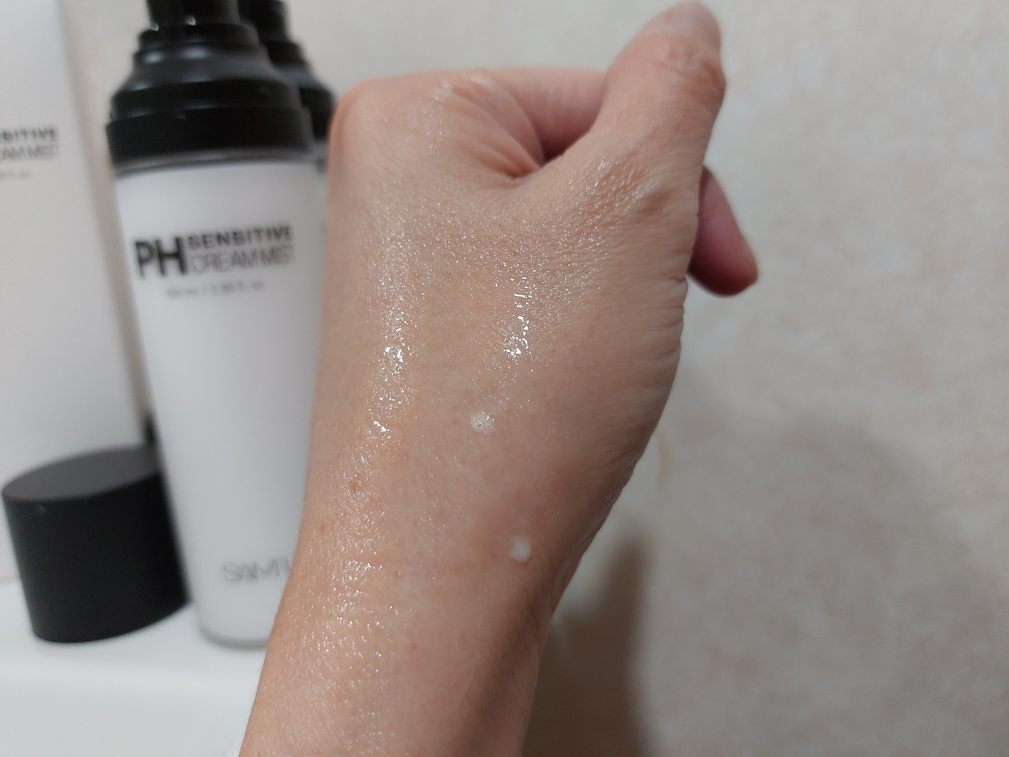 PHセンシティブクリームミスト/SAM'U/ミスト状化粧水を使ったクチコミ（3枚目）