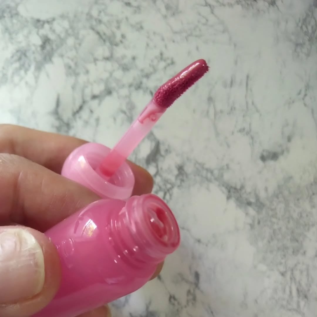 ジューシーデューイグロウティントミニ/dasique/リップティントを使ったクチコミ(2枚目)