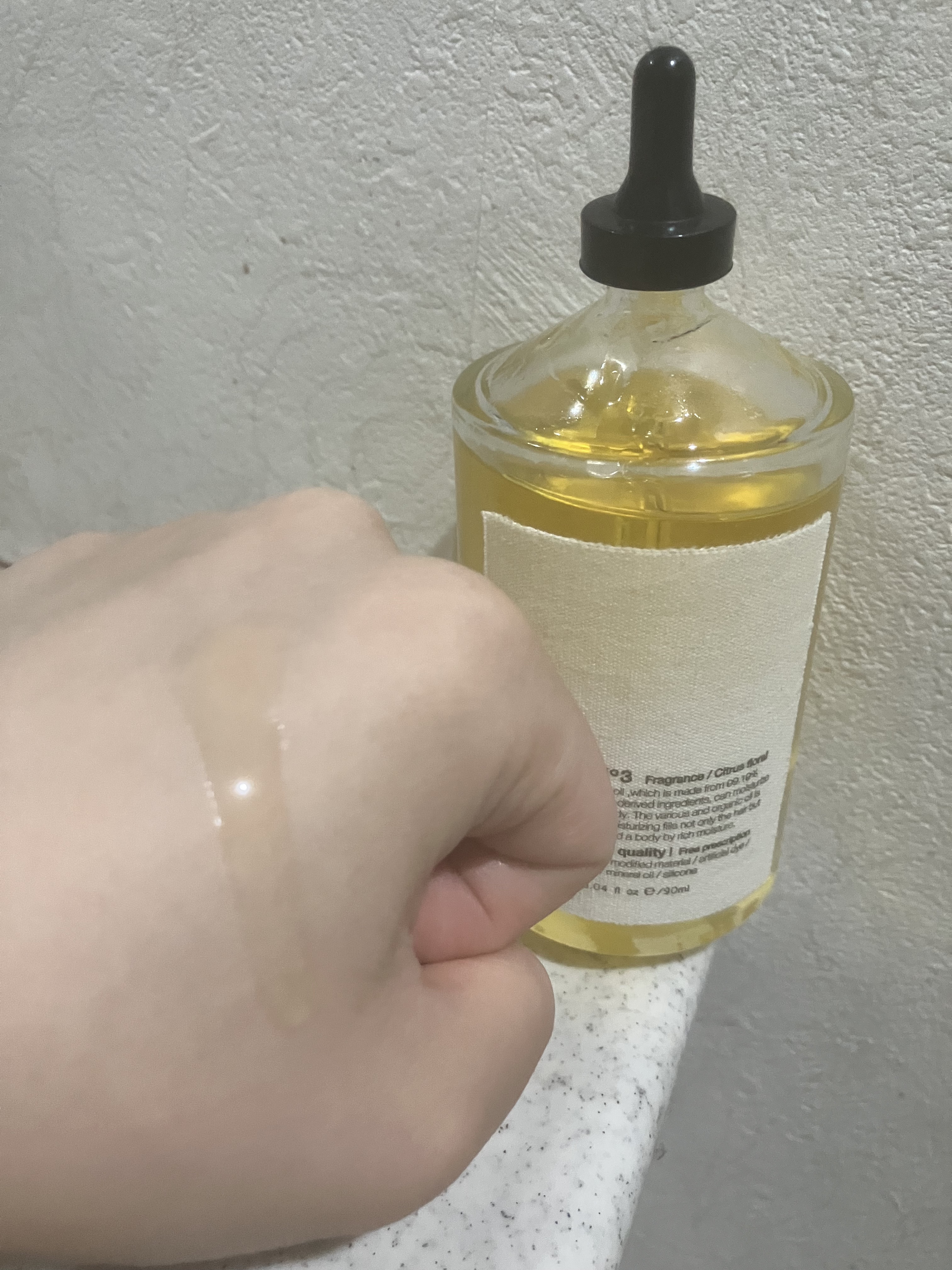 トラック オイル/track/ヘアオイルを使ったクチコミ（3枚目）