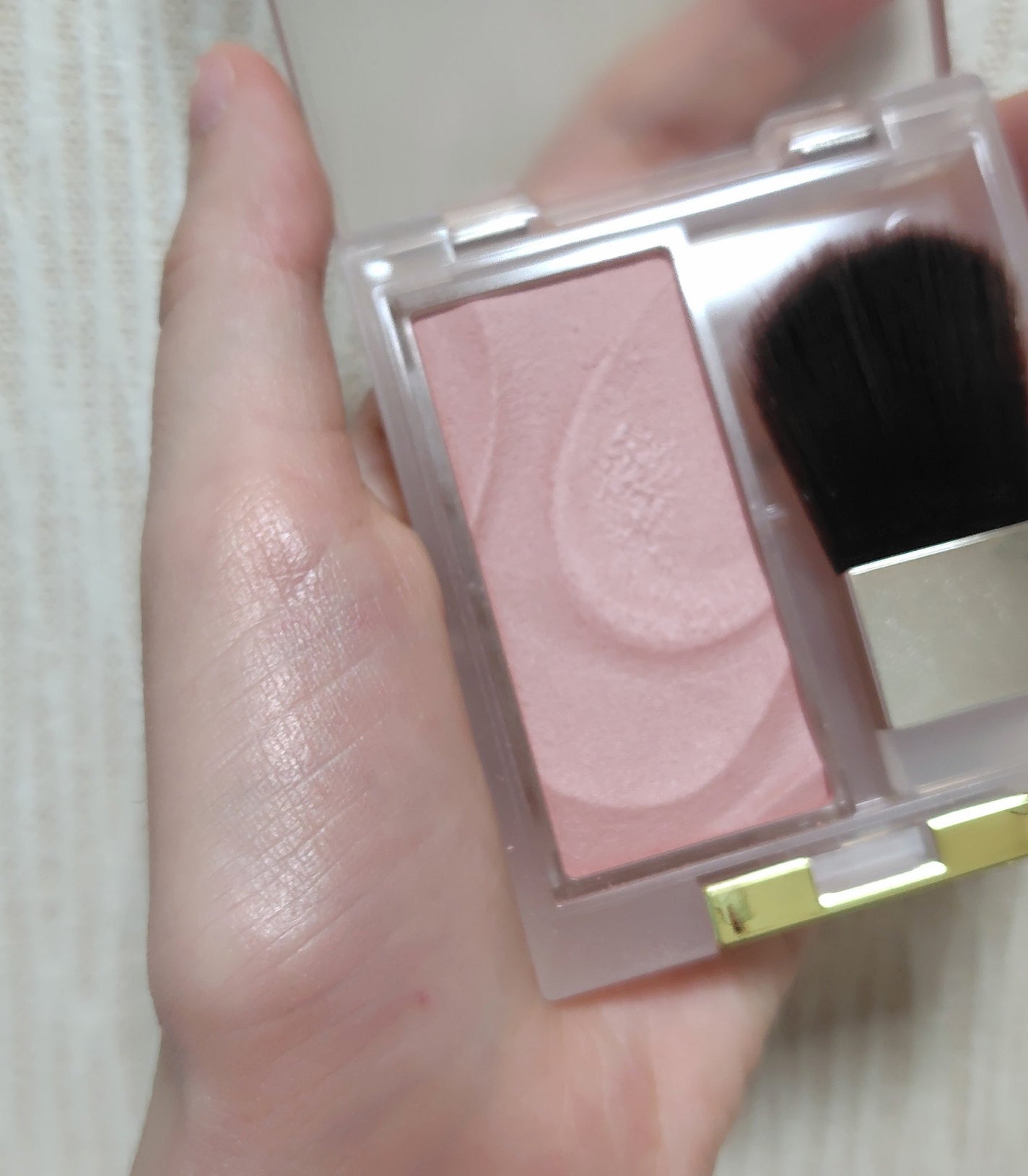 シームレストーン ブラッシュ/excel/パウダーチークを使ったクチコミ(2枚目)