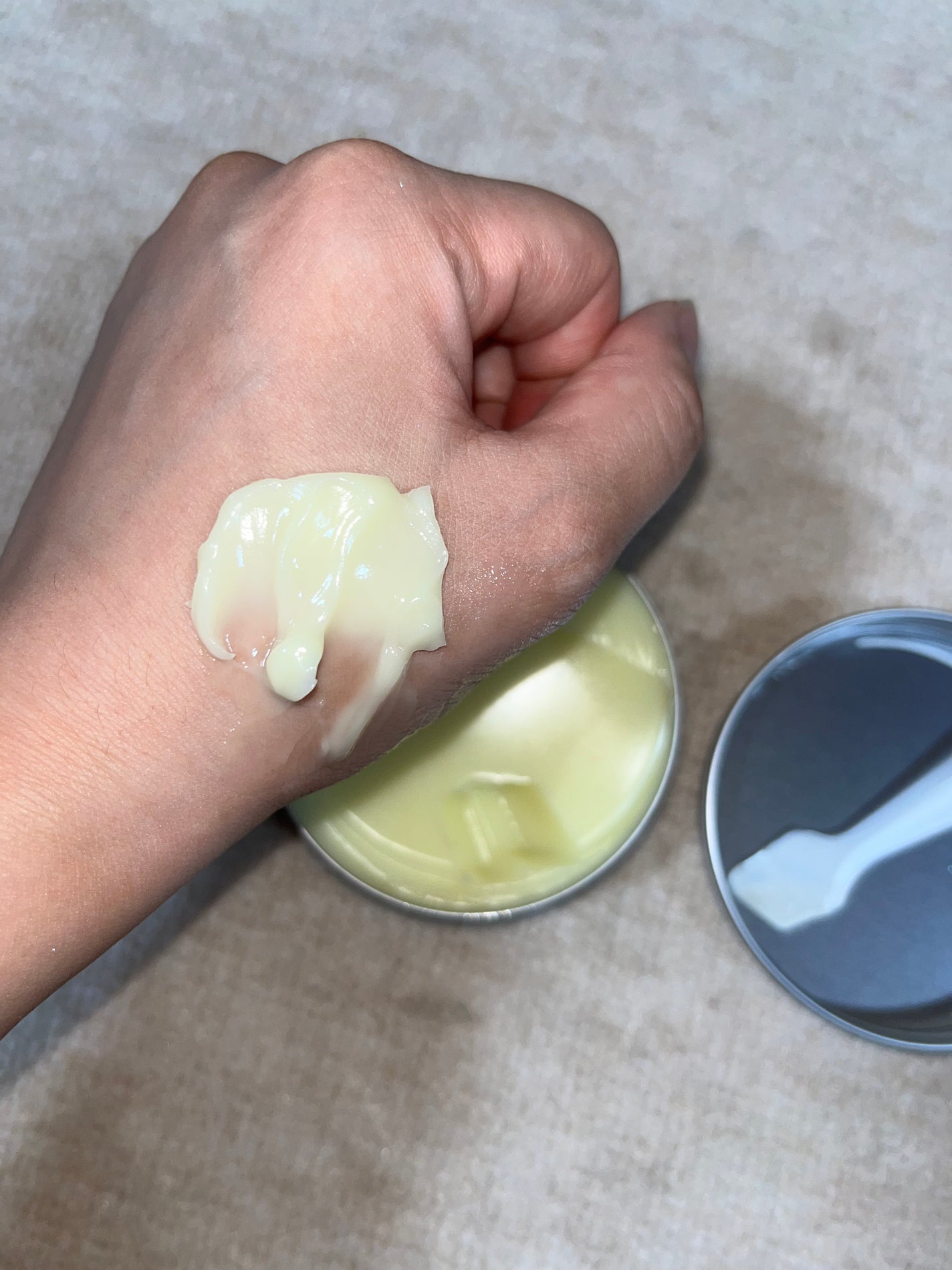 しらたま on LIPS 「このみ先生のマッサージバーム❣️定期購入致しました〜‼️肌の上..」(3枚目)