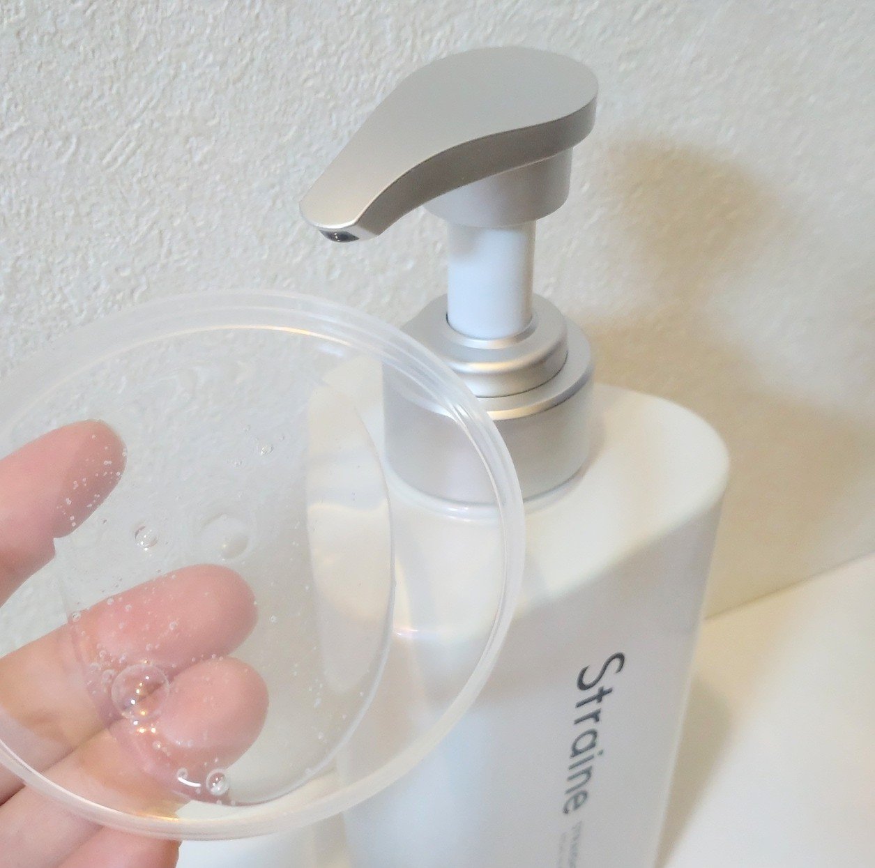 ストレートシャンプー/ストレートトリートメント ホワイトブロッサムの香り/Straine/市販シャンプーを使ったクチコミ（2枚目）