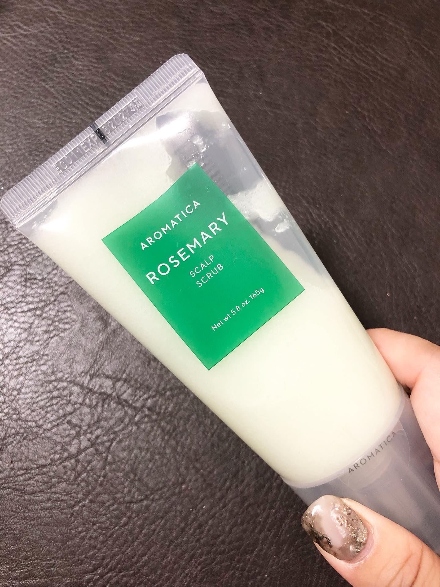 ローズマリー スカルプ スクラブ/AROMATICA/ヘッドスクラブを使ったクチコミ（2枚目）