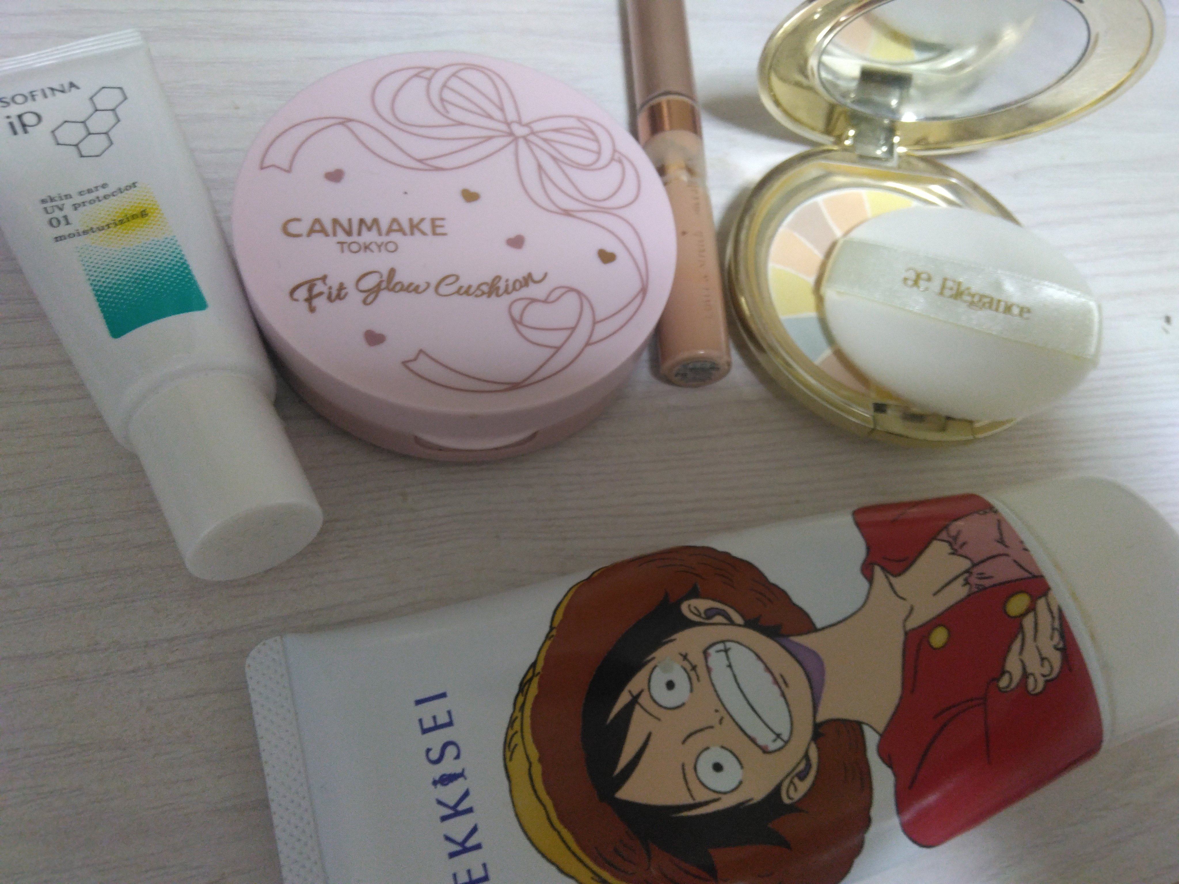 カバー＆ストレッチコンシーラー UV/キャンメイク/リキッドコンシーラーを使ったクチコミ（1枚目）