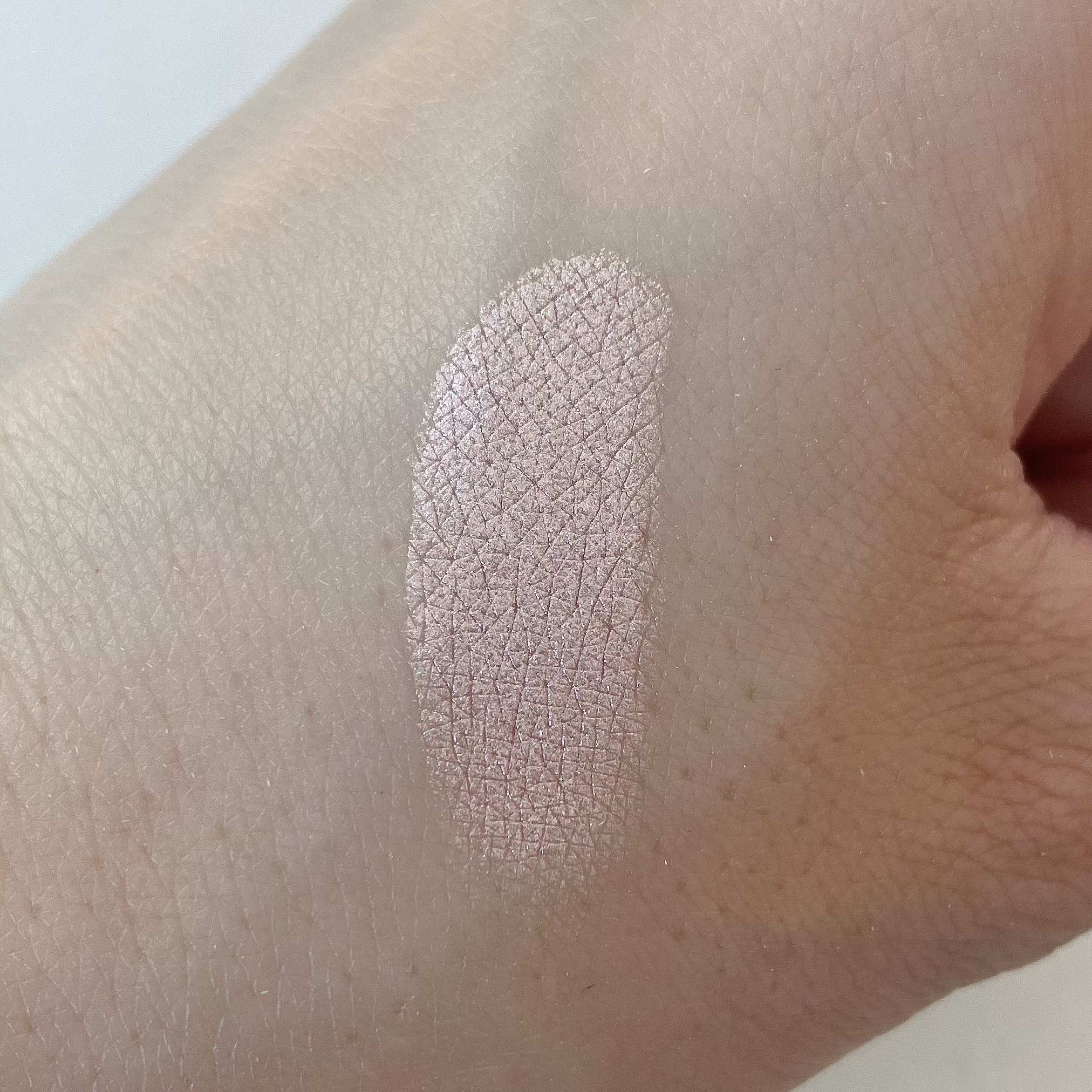 パールグロウハイライト/CEZANNE/パウダーハイライトを使ったクチコミ（2枚目）