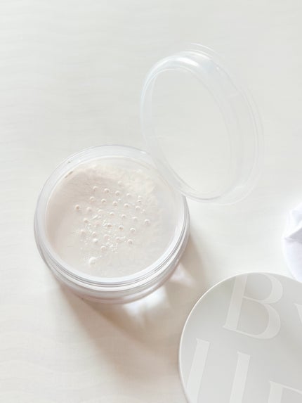 セラムフィット ルースフェイスパウダー/ByUR/ルースパウダーを使ったクチコミ(4枚目)