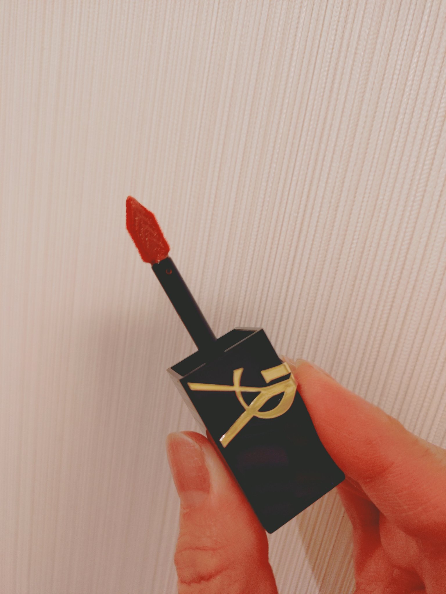 YSL ザ インクス ヴィニルクリーム/YVES SAINT LAURENT BEAUTE/口紅を使ったクチコミ（2枚目）