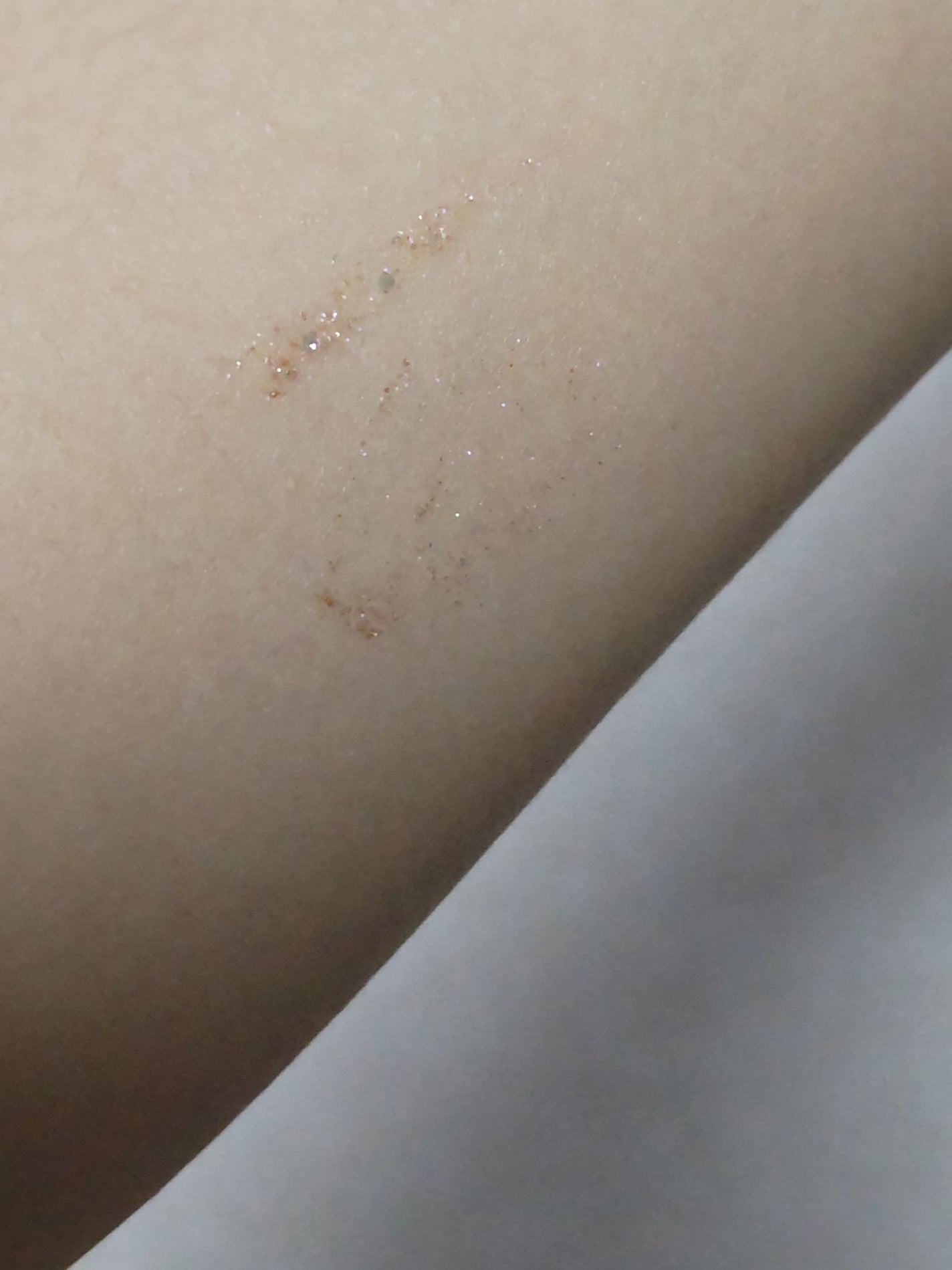 リキッド グリッター シャドウ/rom&nd/グリッターを使ったクチコミ(6枚目)