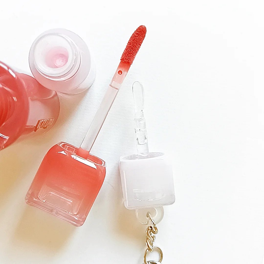 デューステインシアーリップグロス/Milk Touch/リップグロスを使ったクチコミ（2枚目）