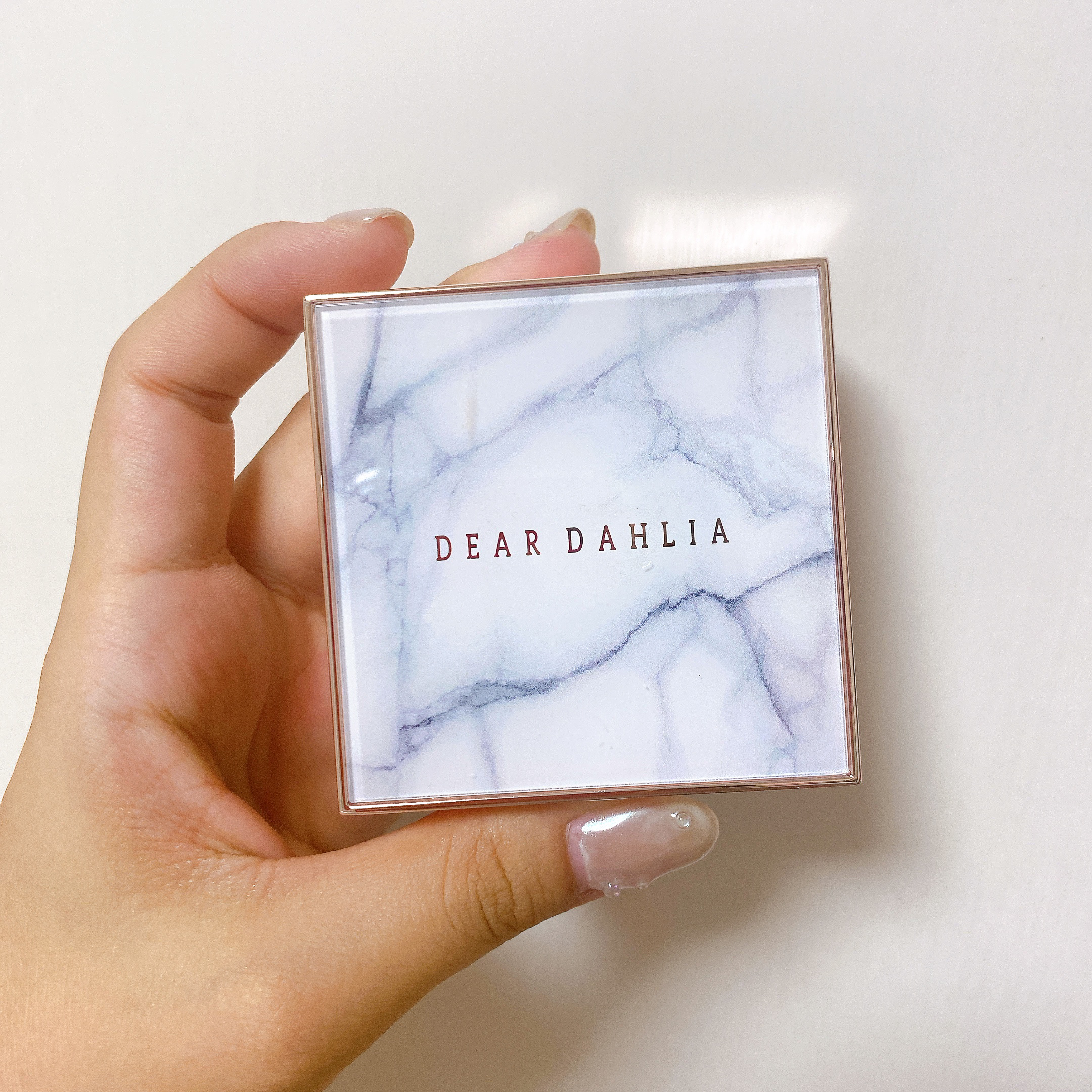 DEAR DAHLIA スキンシルエットコントゥアデュオのクチコミ「\DEAR DAHLIA スキンシルエットコントゥアデュオ/

MODERN モダン

NEU.....」（1枚目）