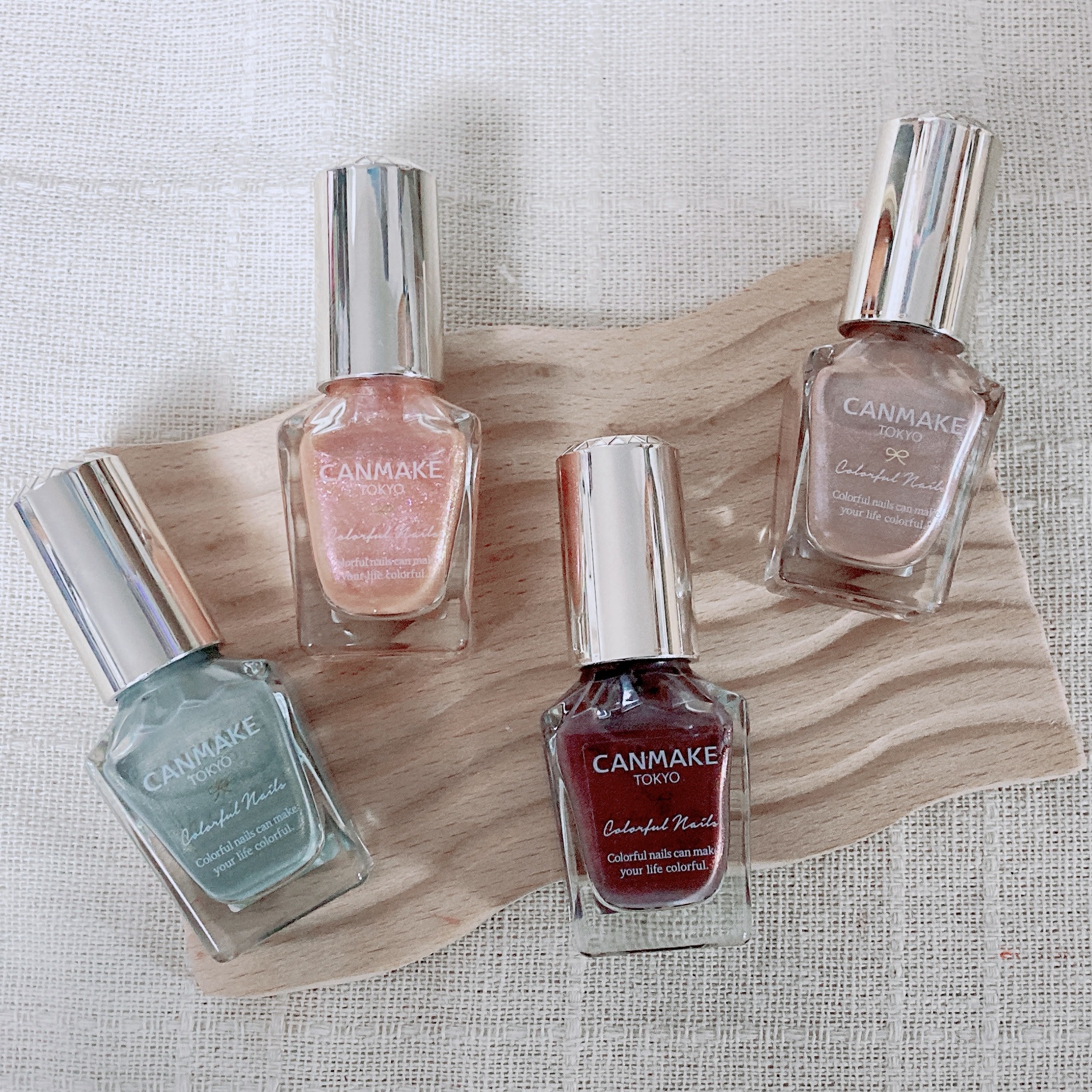 カラフルネイルズ/キャンメイク/マニキュアを使ったクチコミ（1枚目）