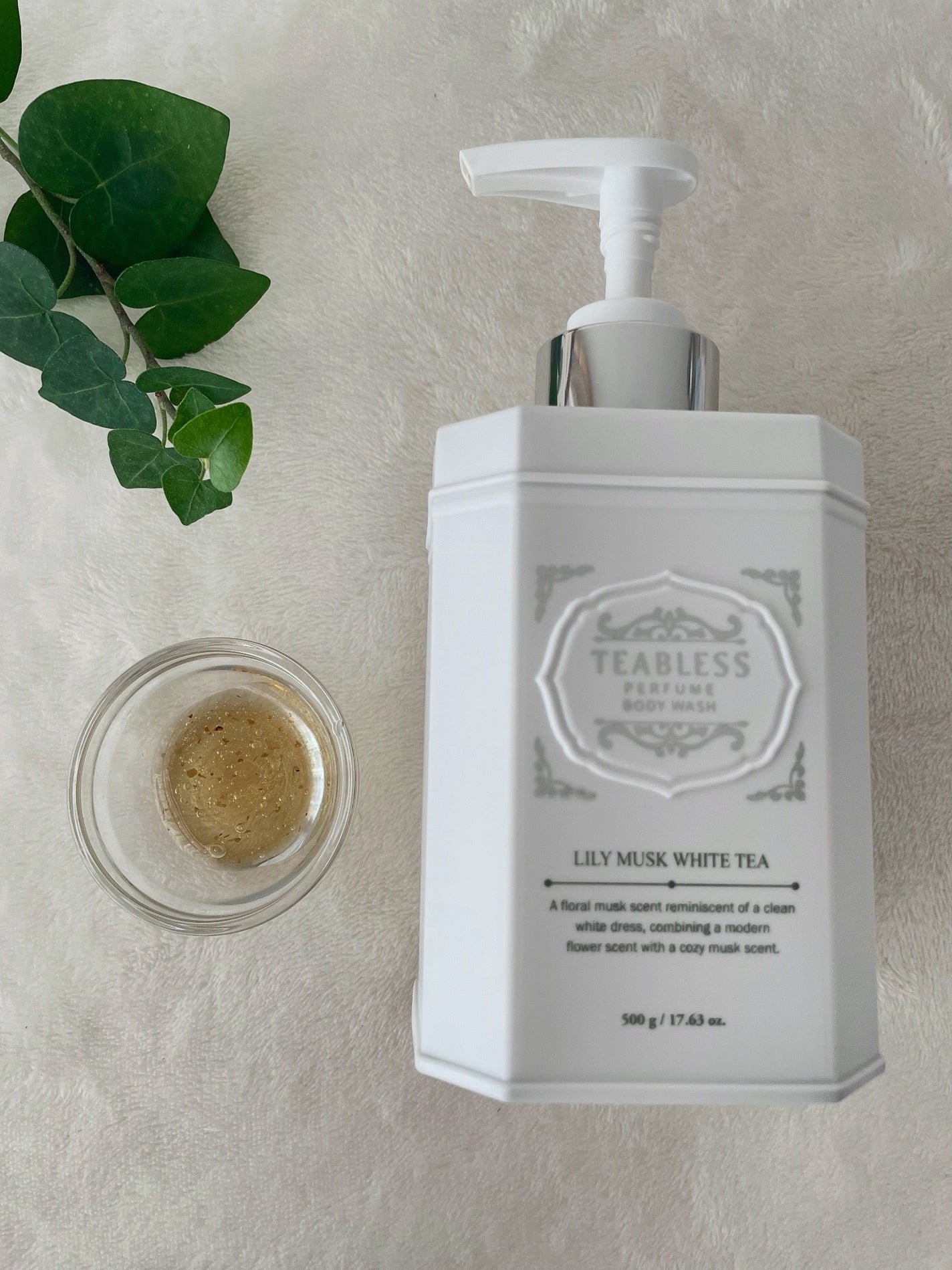 パフュームボディローション リリィムスクホワイトティー/TEABLESS/ボディローションを使ったクチコミ(3枚目)