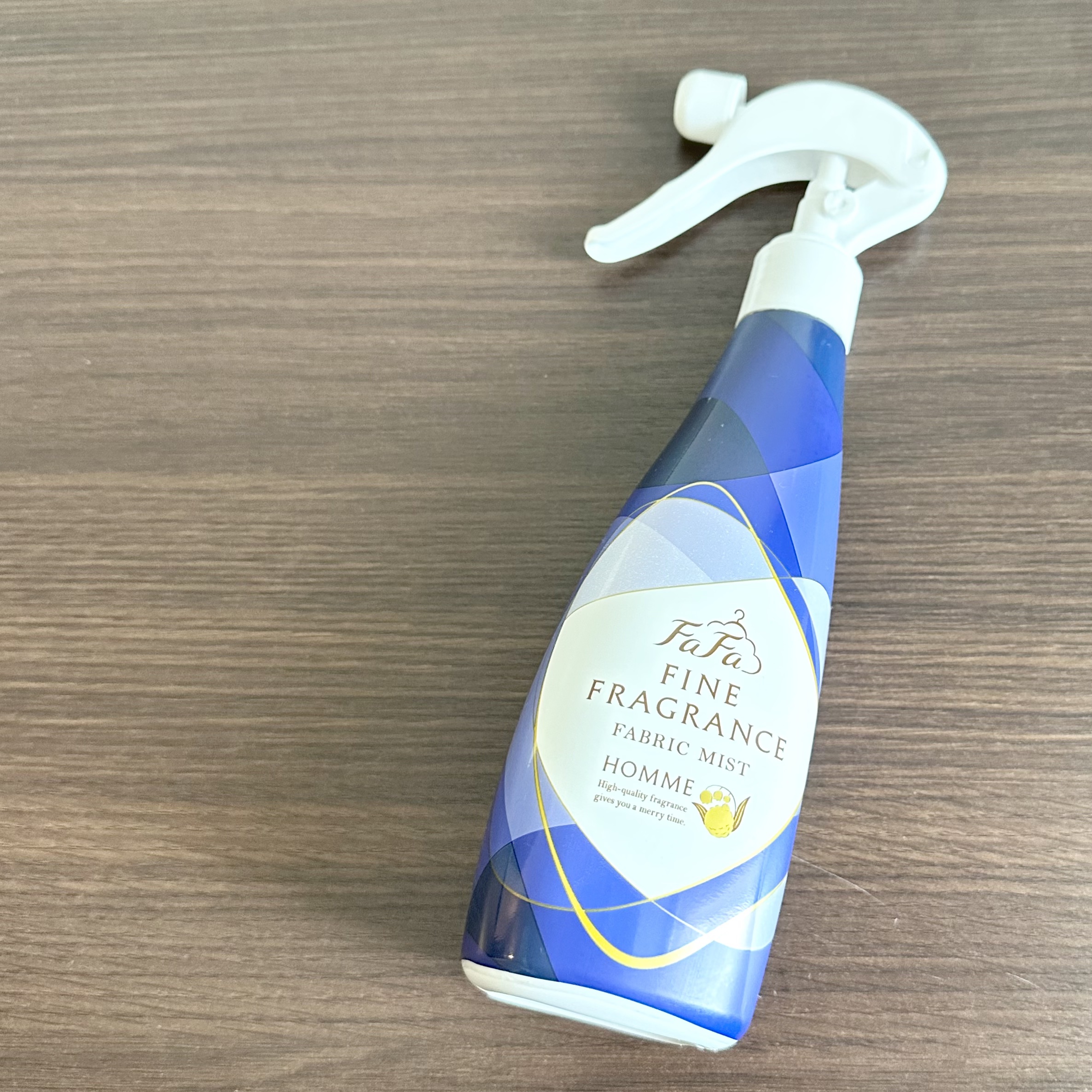 ファーファ ファインフレグランス ミスト オム/ファーファ/ファブリックミストを使ったクチコミ（2枚目）