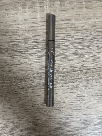 リキッドアイライナーR4/ラブ・ライナー/リキッドアイライナーを使ったクチコミ(1枚目)