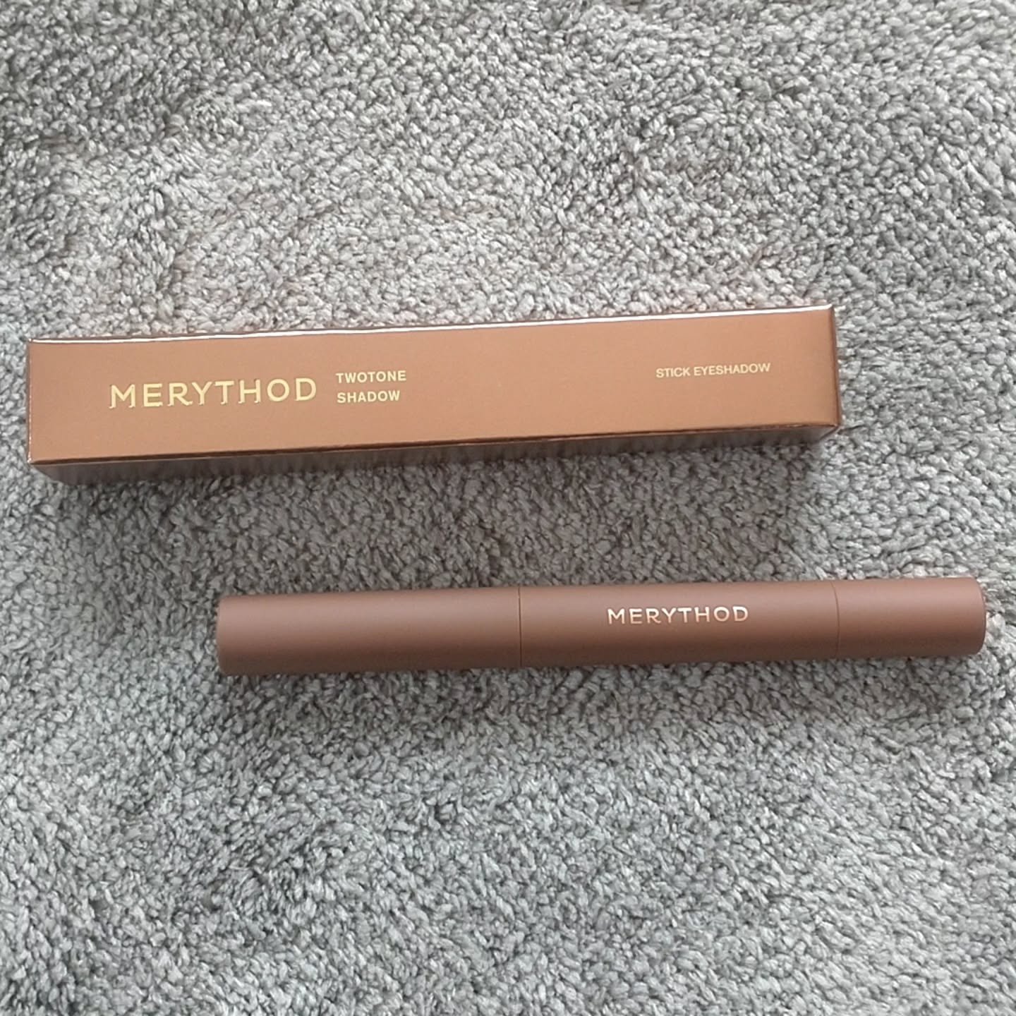 ツートーンシャドウ/MERYTHOD/スティックアイシャドウを使ったクチコミ（1枚目）