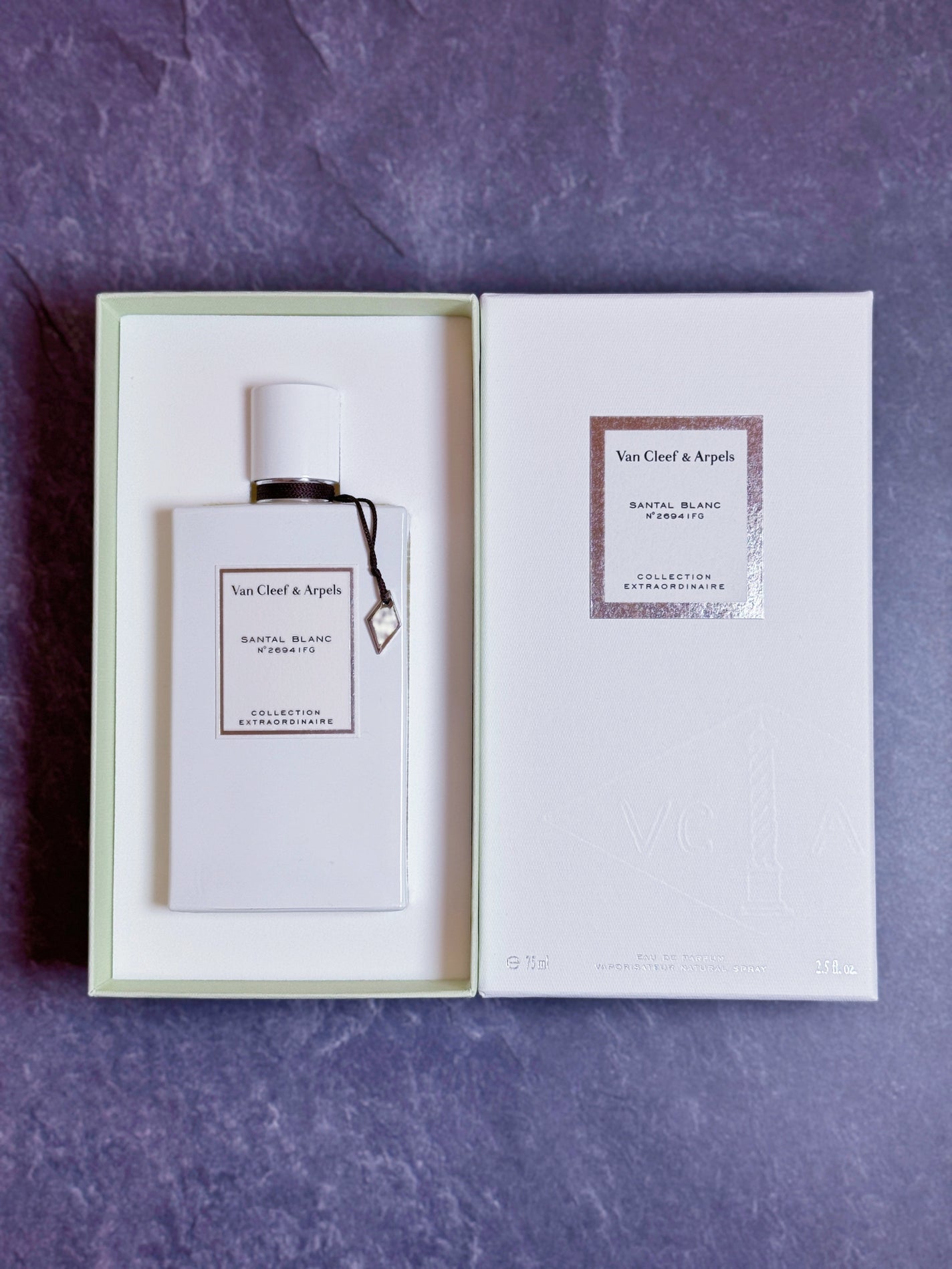 ヴァン クリーフ&アーペル コレクシオン エクストラオーディネール ミニチュアセット/ヴァン クリーフ&アーぺル/その他キットセットを使ったクチコミ(2枚目)