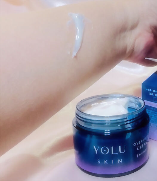 ヨル スキン オーバーナイトクリーム モイスト/YOLU/フェイスクリームを使ったクチコミ（3枚目）
