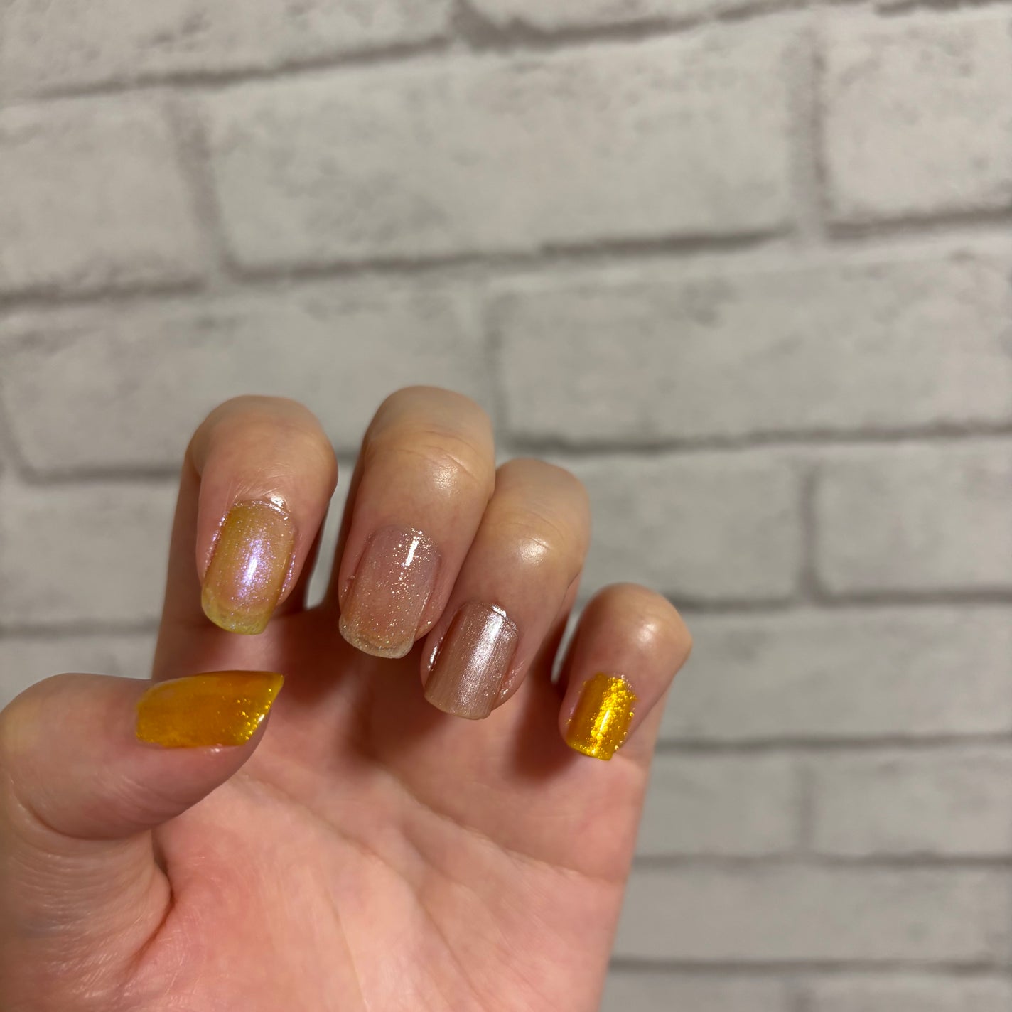 カラフルネイルズ/キャンメイク/マニキュアを使ったクチコミ(5枚目)