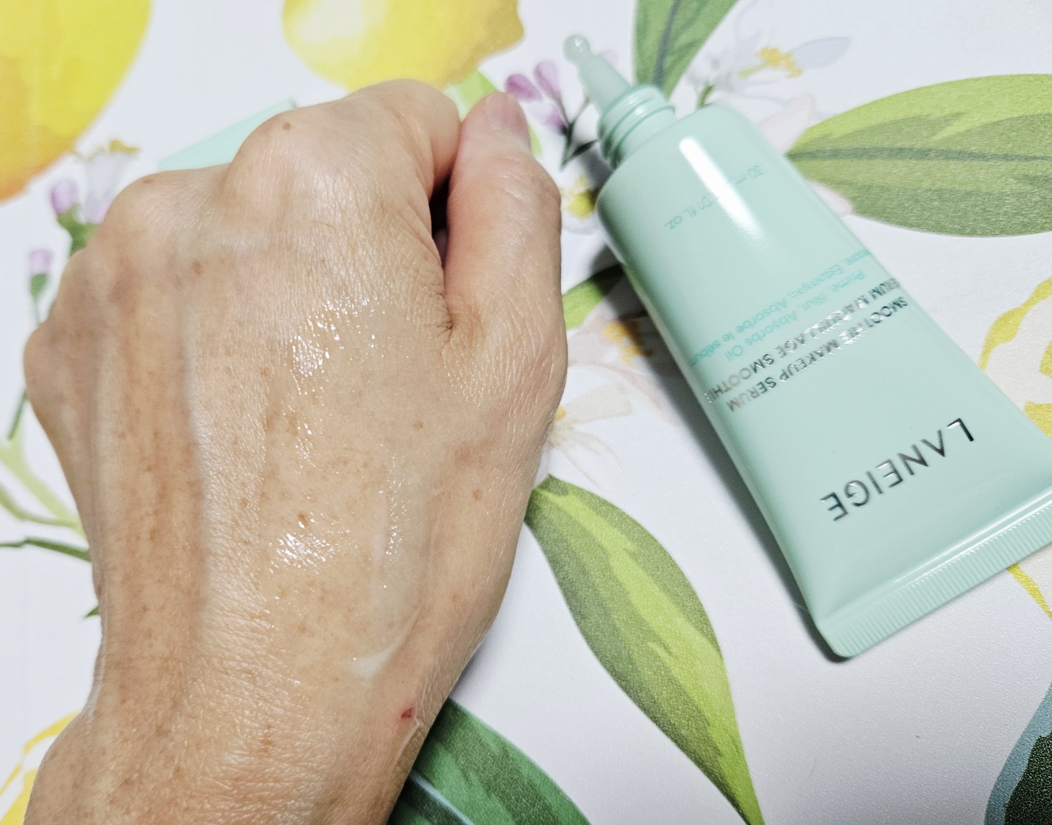 スムージーメイクアップセラム/LANEIGE/メイクアップを使ったクチコミ（3枚目）