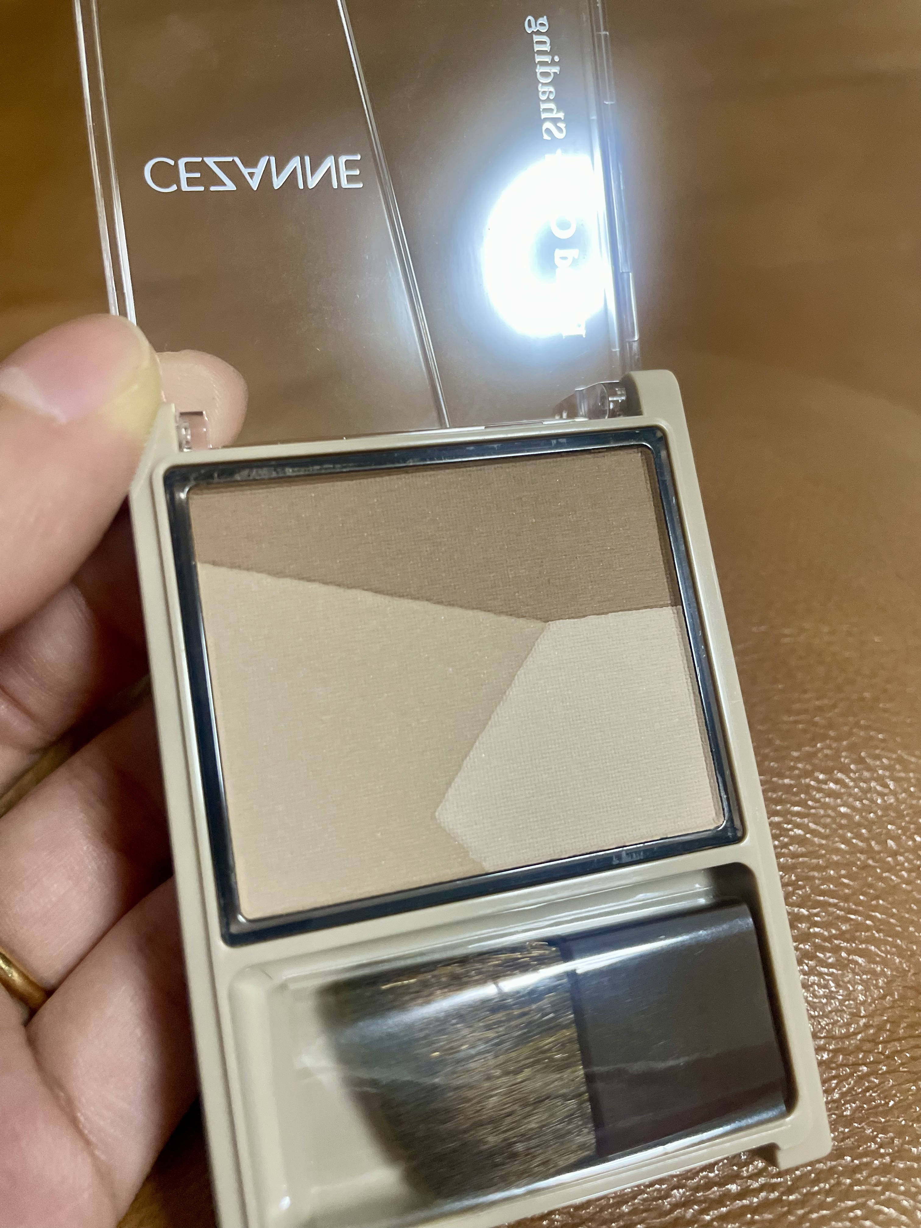 ブレンドカラーシェーディング/CEZANNE/シェーディングを使ったクチコミ（2枚目）