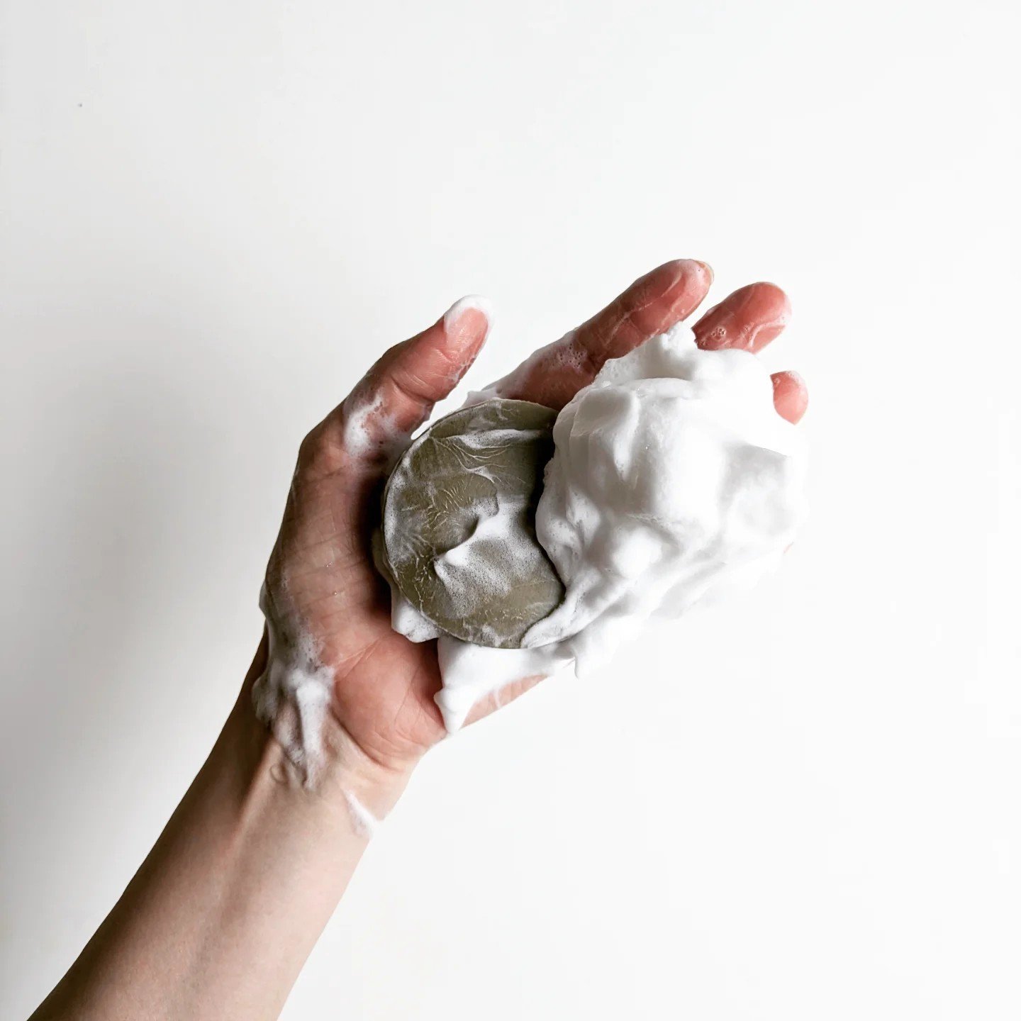 ナチュラルマイルドソープ/binka/洗顔石鹸を使ったクチコミ（2枚目）