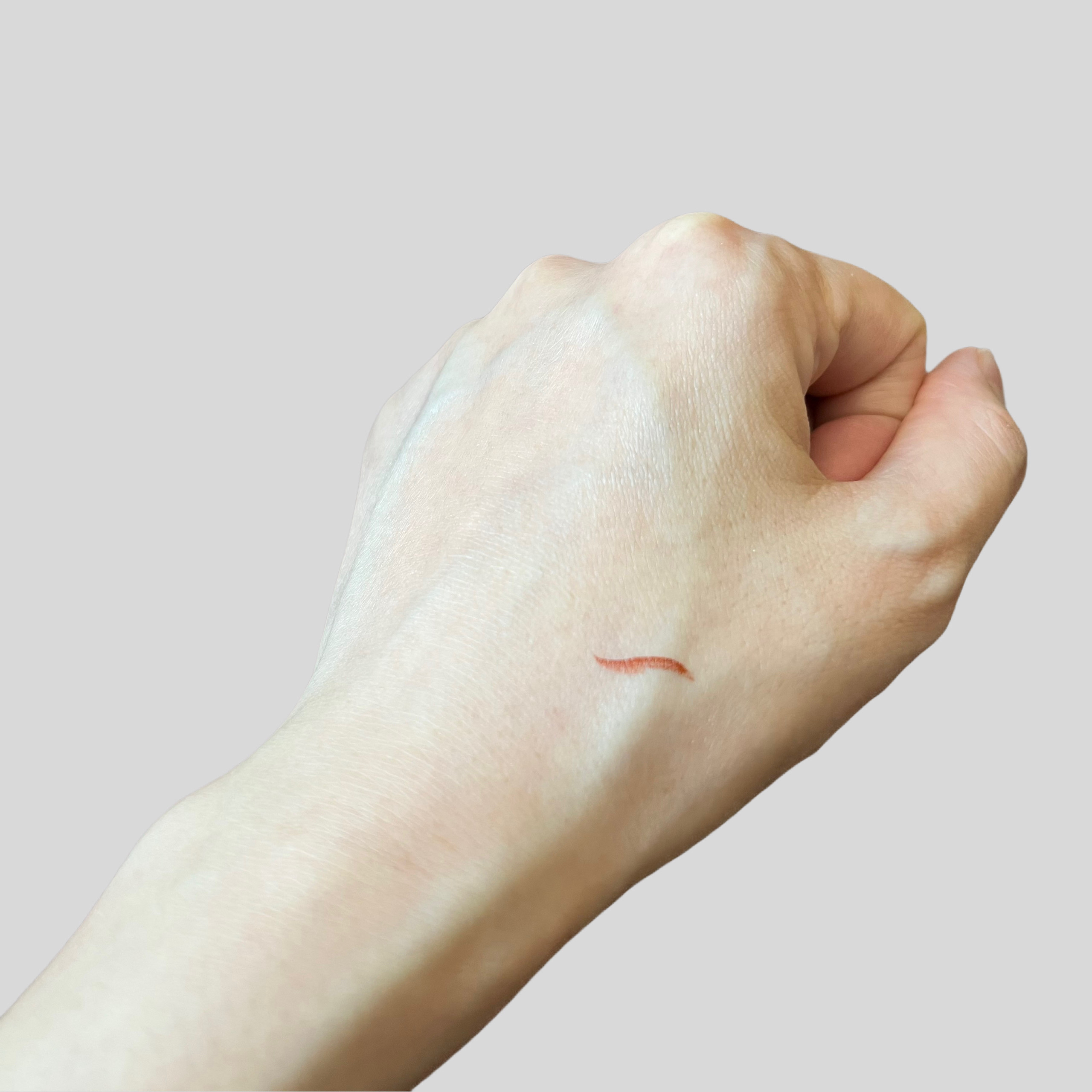 リキッドアイライナー コルク/ルルズコスメティコ/リキッドアイライナーを使ったクチコミ（2枚目）