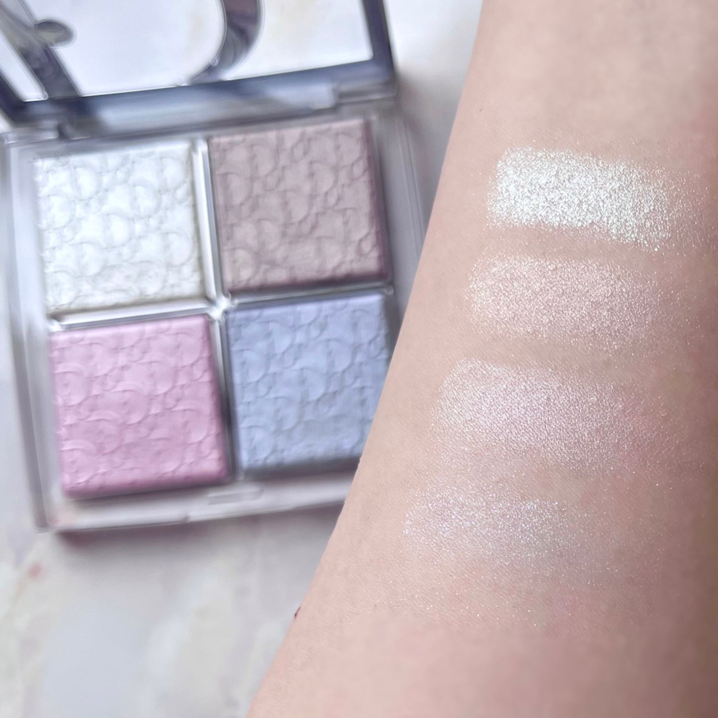 バックステージ グロウ マキシマイザー パレット/Dior/ハイライトを使ったクチコミ(2枚目)