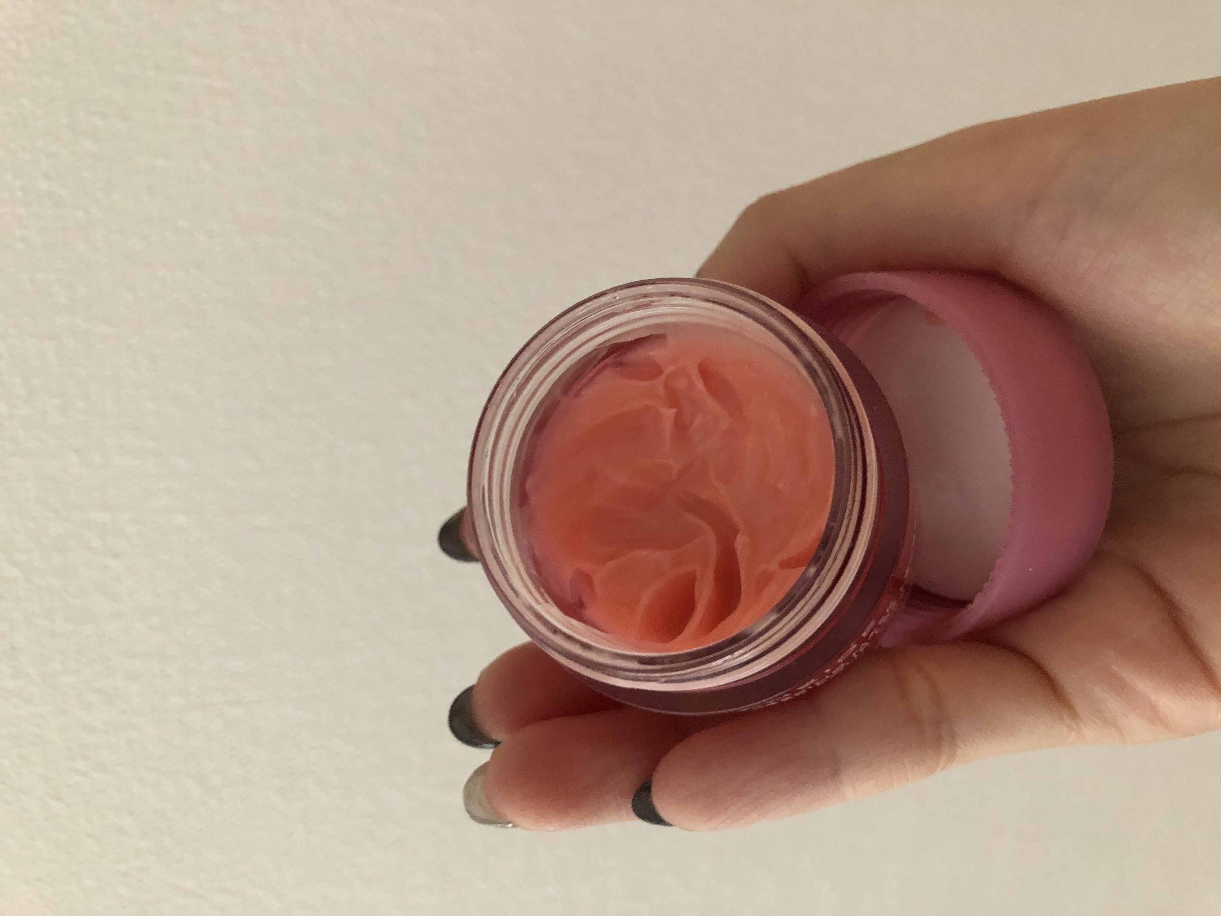 リップスリーピングマスク/LANEIGE/リップバームを使ったクチコミ（2枚目）