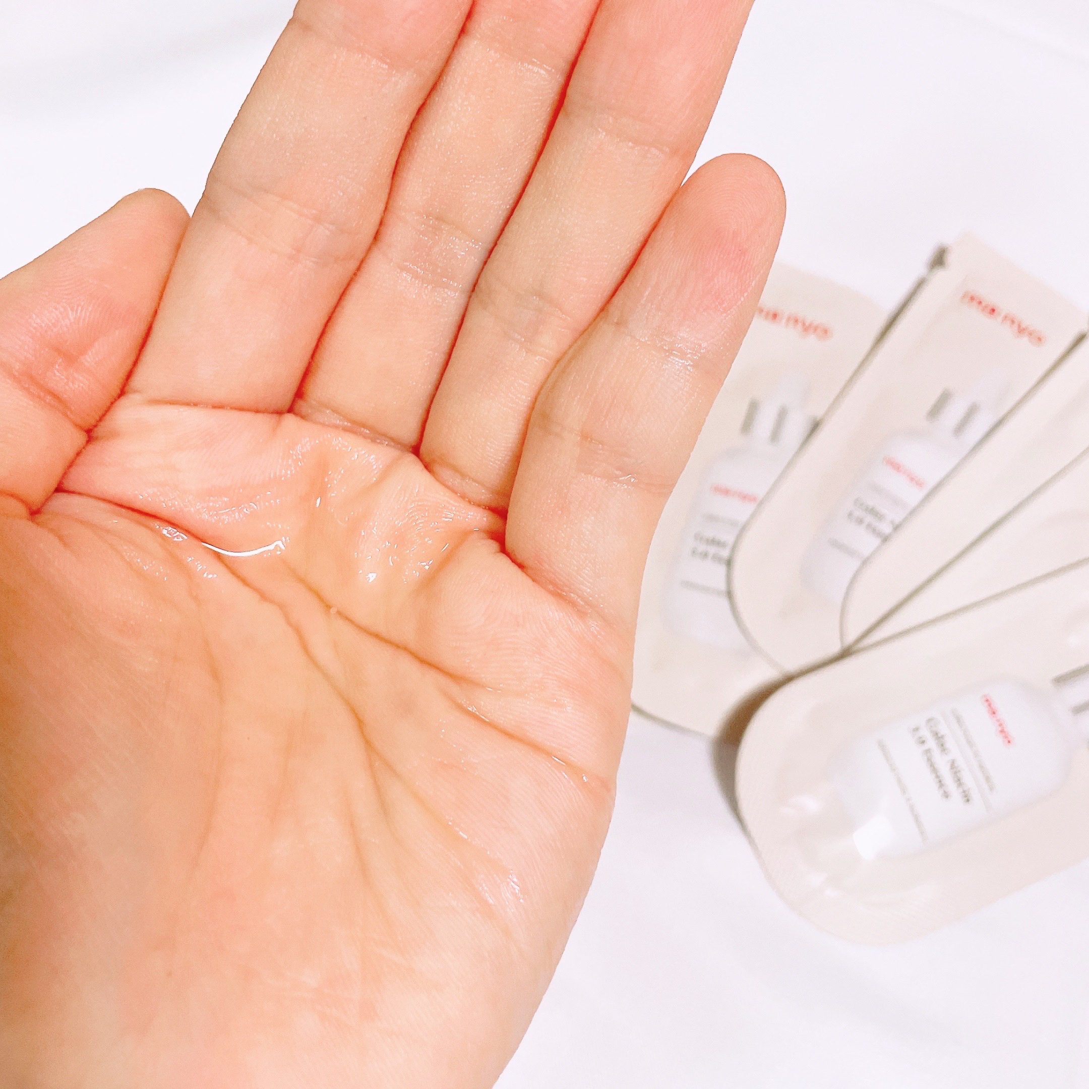 ガラク ナイアシン 3.0 エッセンス/manyo/美容液を使ったクチコミ（3枚目）