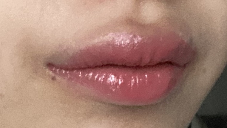 リップラッカー　ブルーミングガーランド 102 heroine rose/JILL STUART/口紅を使ったクチコミ（2枚目）