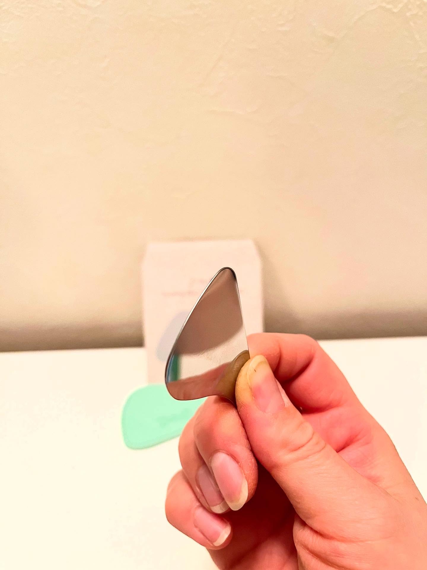 ミニクジラスパチュラカッサ/Toomoji/かっさプレートを使ったクチコミ（2枚目）