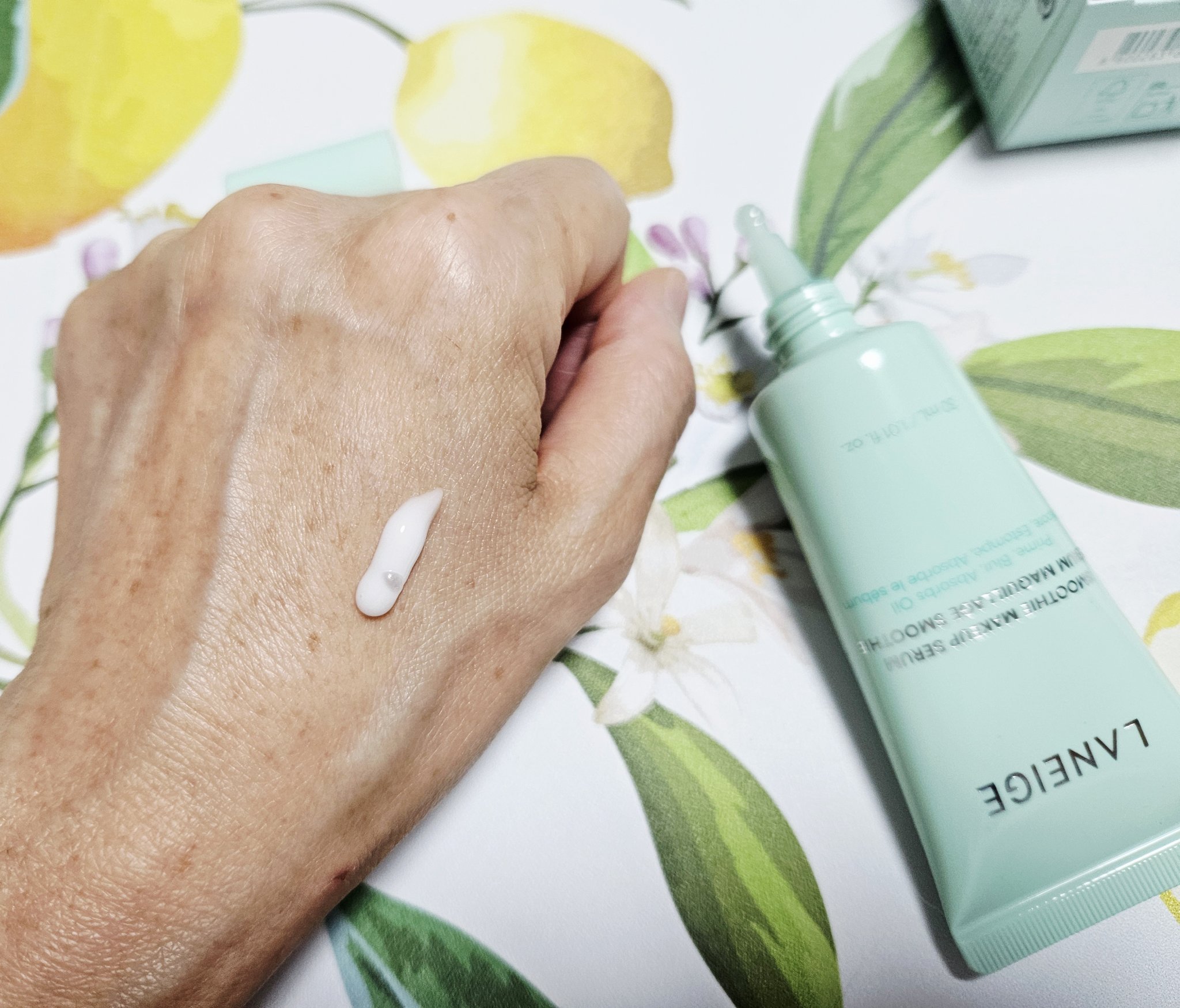 スムージーメイクアップセラム/LANEIGE/メイクアップを使ったクチコミ（2枚目）