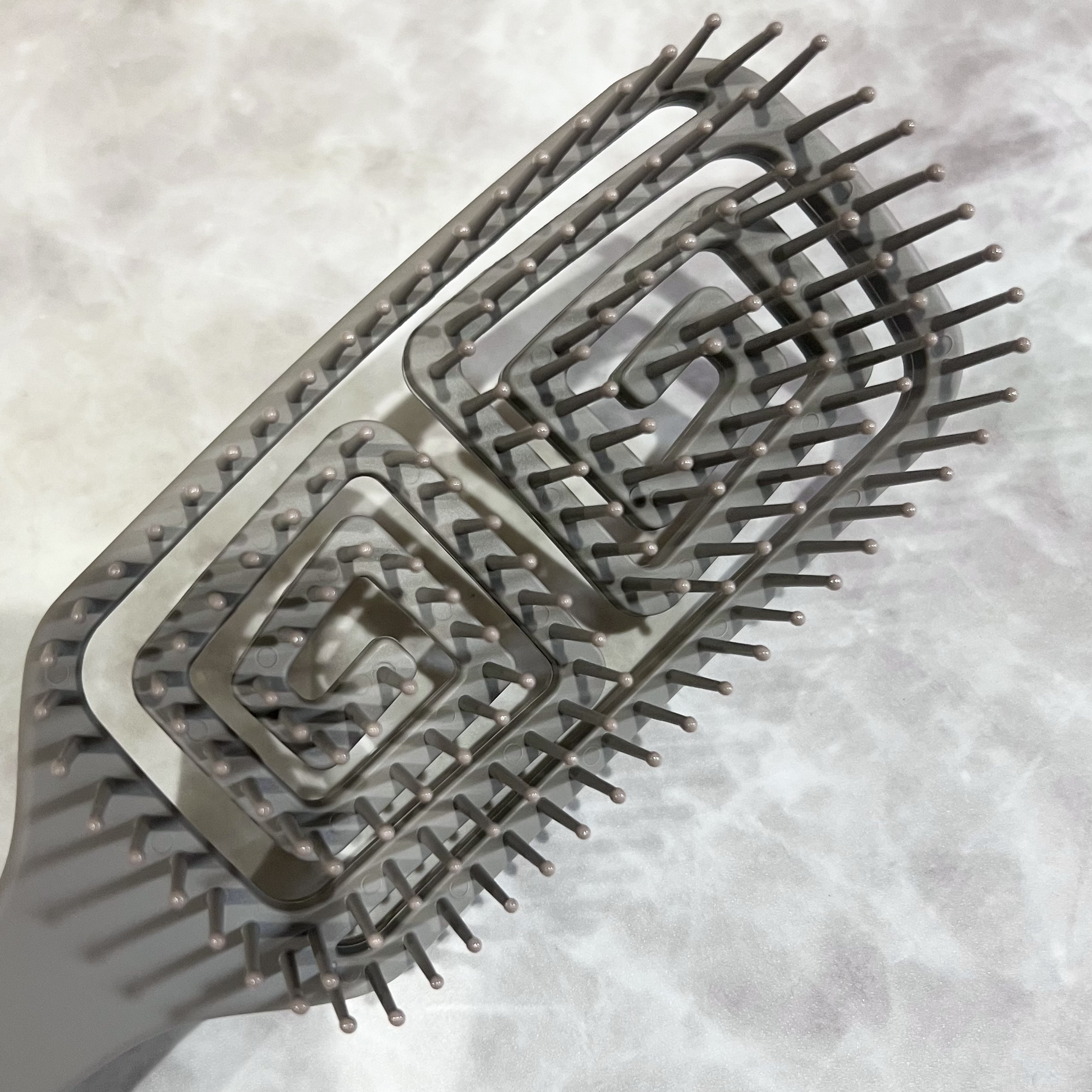 スプリングフィットブラシ/SHOBIDO/ヘアブラシを使ったクチコミ（3枚目）