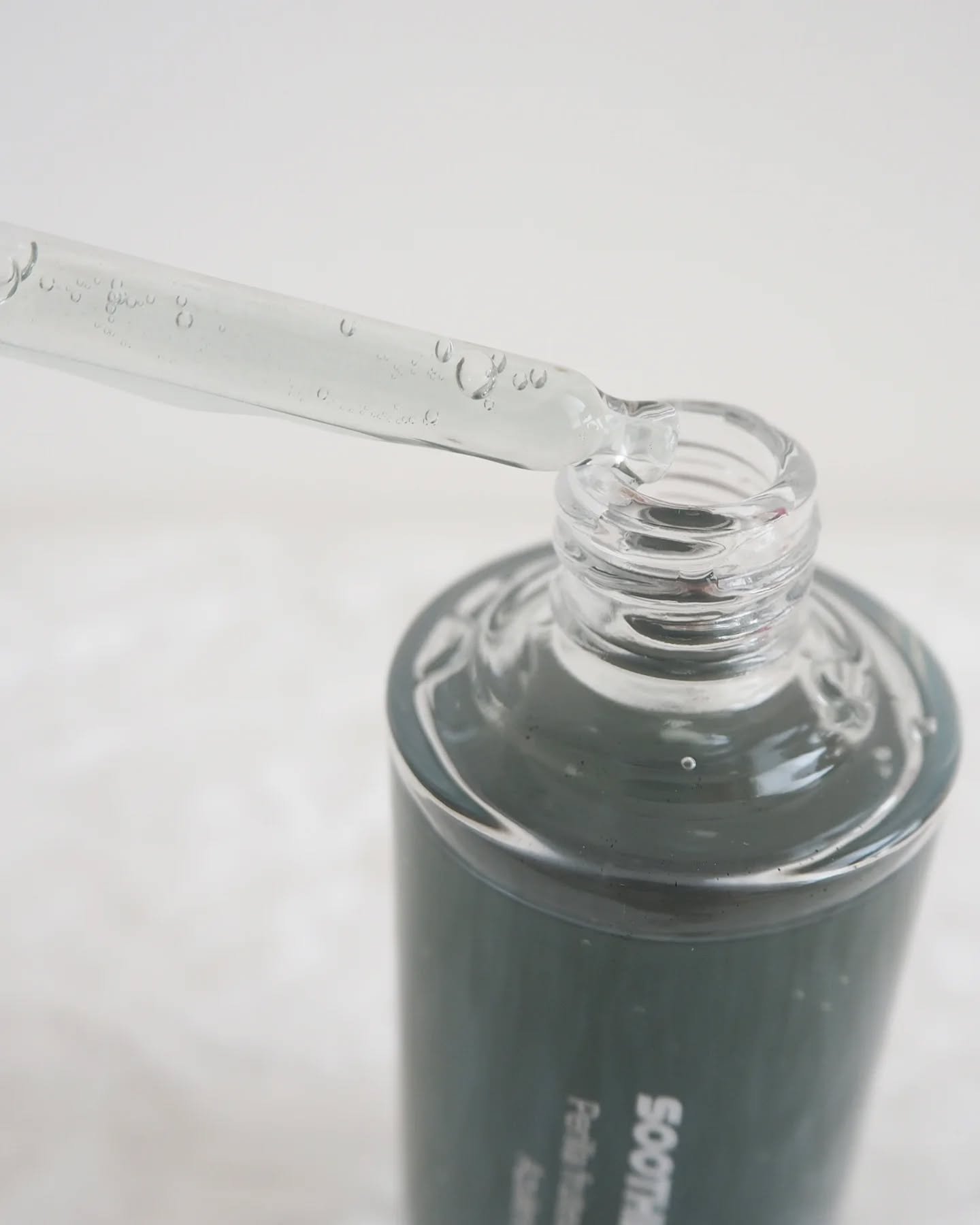 SOOTHE FORTE SERUM/essenciel/ブースター・導入液を使ったクチコミ（2枚目）