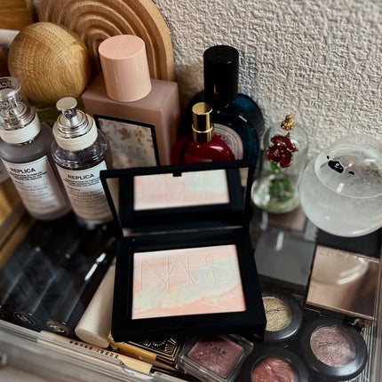 ライトリフレクティング プリズマティックパウダー/NARS/プレストパウダーを使ったクチコミ(1枚目)