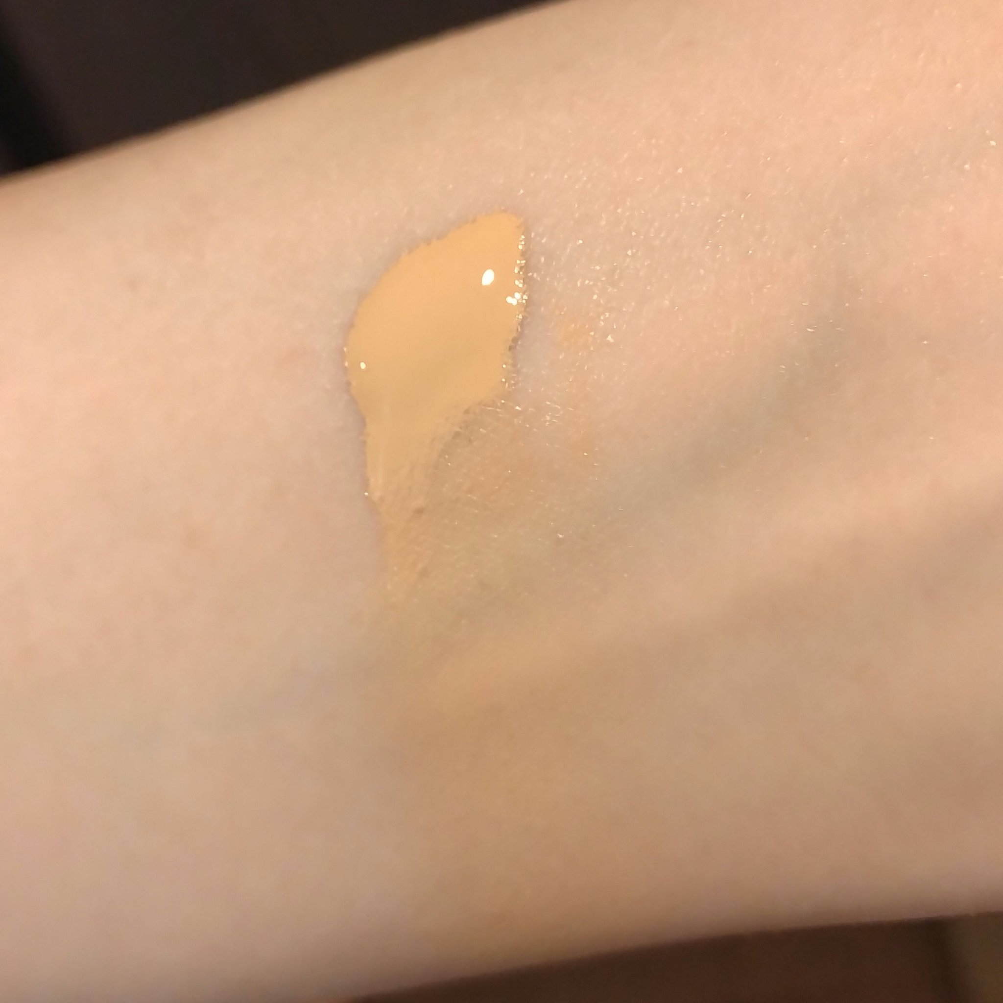 ラスティングカバーファンデーション 20 自然なオークル系/CEZANNE/リキッドファンデーションを使ったクチコミ（2枚目）