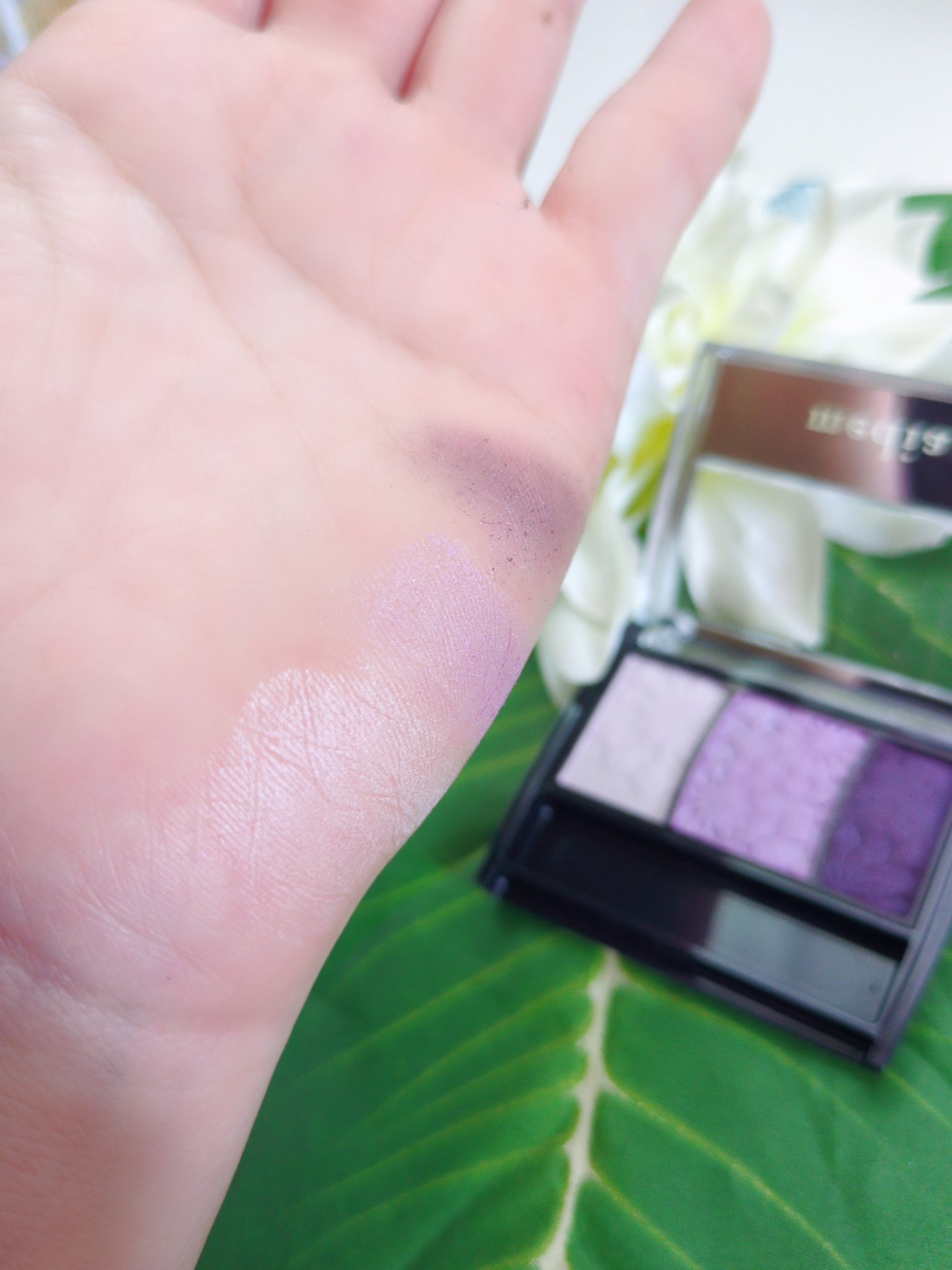 グラデカラーアイシャドウ/media/アイシャドウパレットを使ったクチコミ（3枚目）