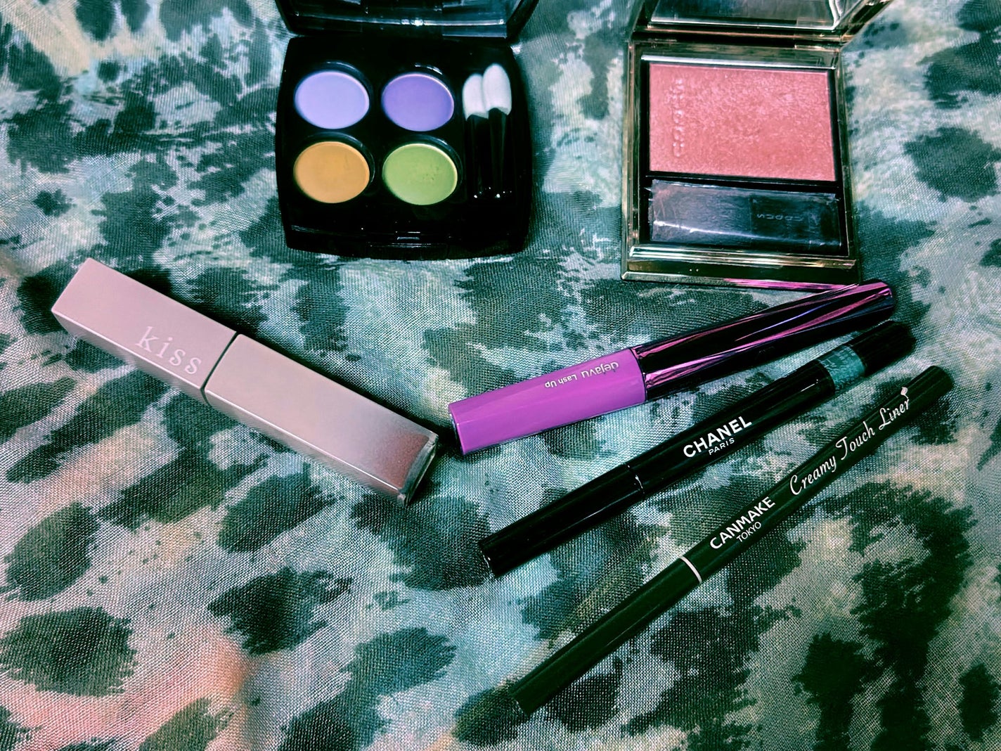 レ キャトル オンブル/CHANEL/アイシャドウパレットを使ったクチコミ(1枚目)