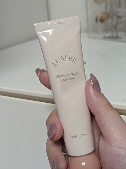 ソリッド パフューム ホワイトアプリコット/LUAFEE/練り香水を使ったクチコミ(4枚目)