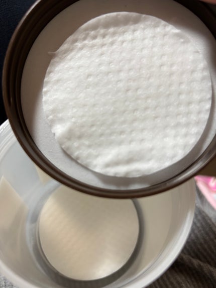 SKINFOOD キャロットカロテン カーミングウォーターパッドのクチコミ「SKINFOOD
キャロットキャロットカロテン カーミングウォーターパッド
🤍鎮静効果がある.....」(2枚目)