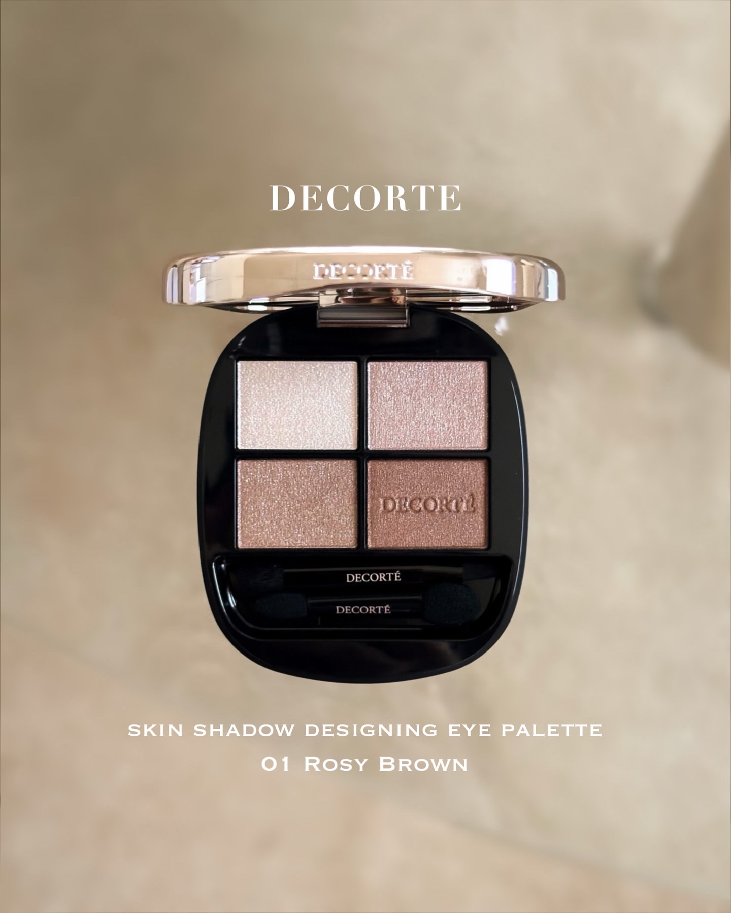 ＼ 王道ベージュブラウンが綺麗すぎる🥹✨／
⁡
これ店頭で見たら即決🫨
⁡
▪︎ コスメデコルテ
　スキンシャドウ デザイニング パレット
　01 Rosy Brown
 ¥7,700（税込）
⁡
06のコーラルが第一候補で行ったのに
