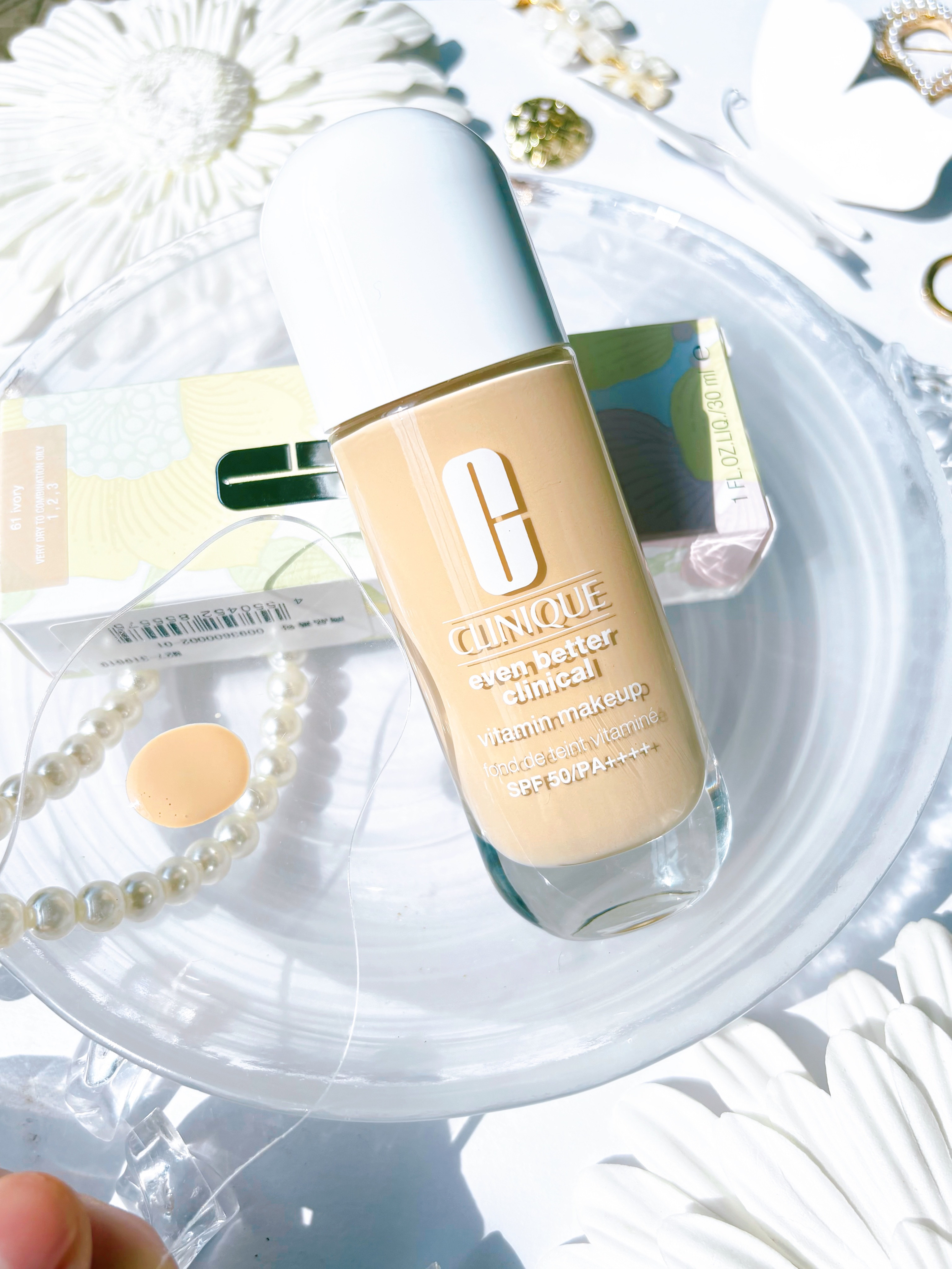 イーブン ベター メイクアップ  V ファンデーション 50/CLINIQUE/リキッドファンデーションを使ったクチコミ（2枚目）
