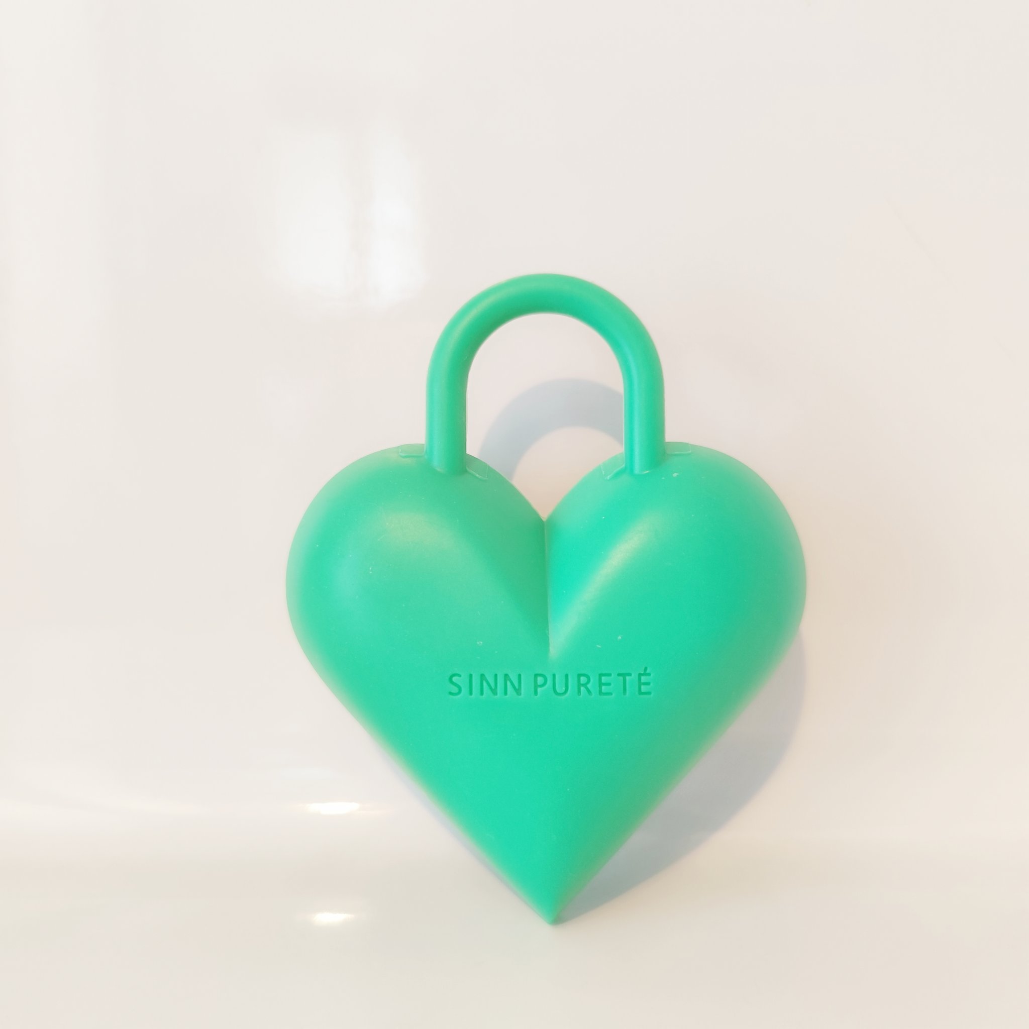 ハートロック スカルプブラシ/SINN PURETÉ/スカルプブラシを使ったクチコミ（2枚目）