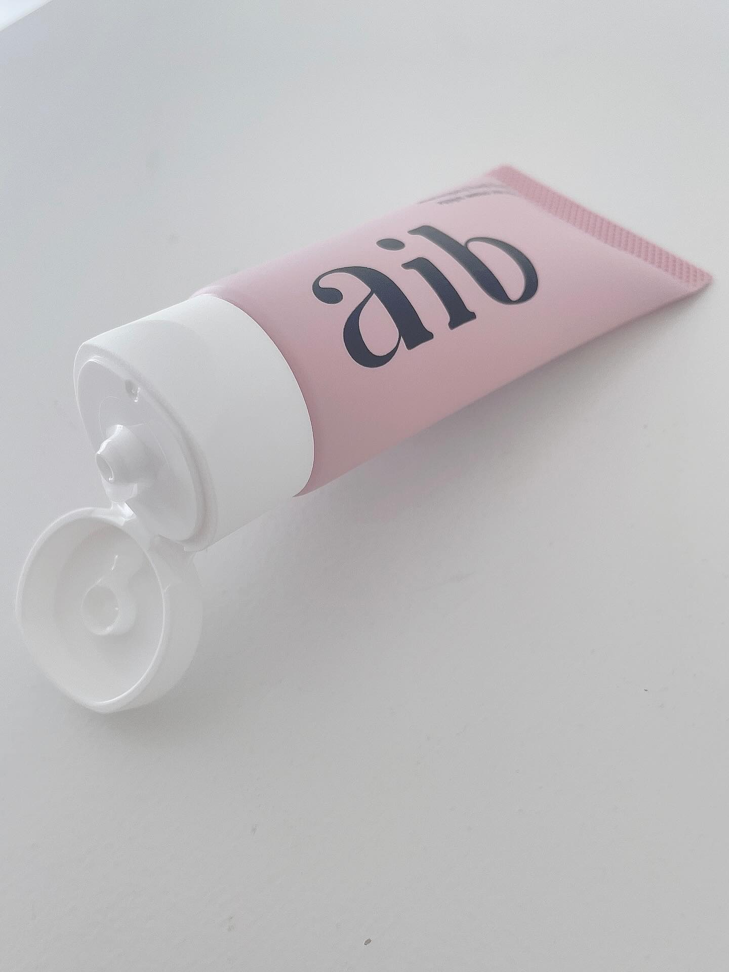 aib ラブミークリームホワイト/aib/デリケートゾーンケアを使ったクチコミ（3枚目）