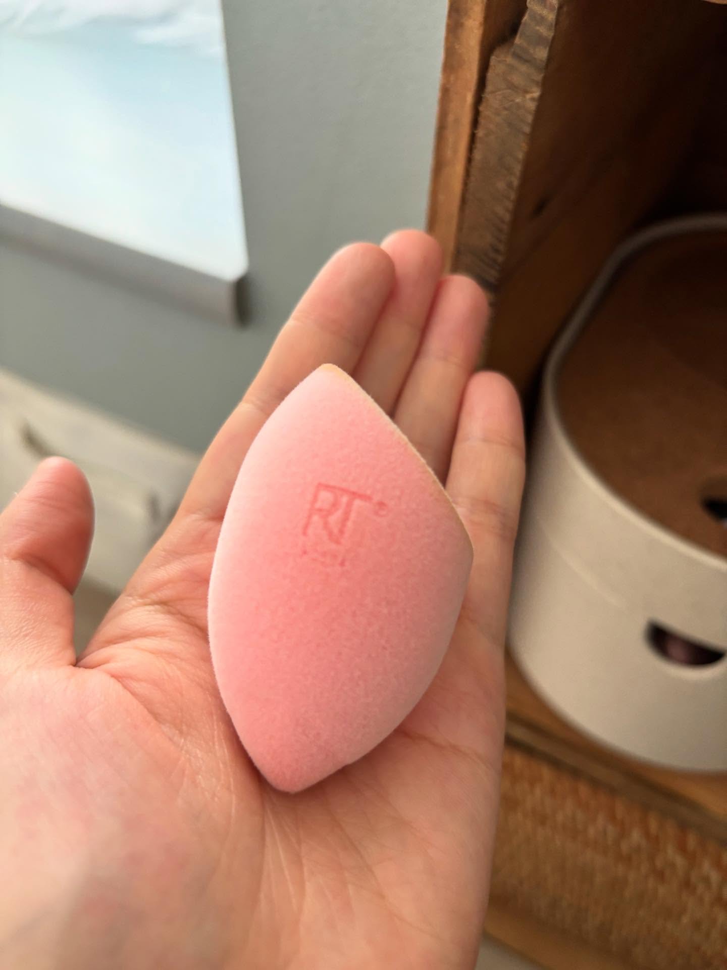 ミラクルパウダースポンジ/Real Techniques/パフ・スポンジを使ったクチコミ（3枚目）