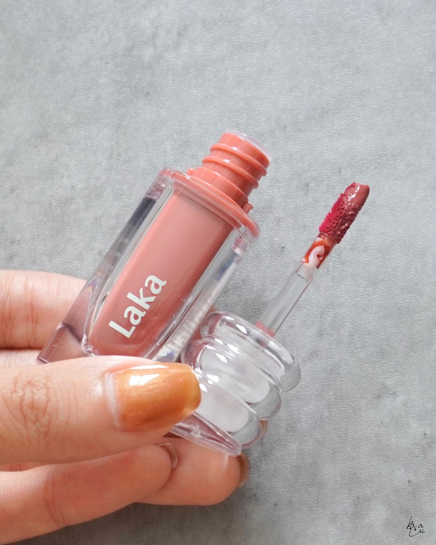 ラカ マキシグレイヤーティント/Laka/リップティントを使ったクチコミ(3枚目)