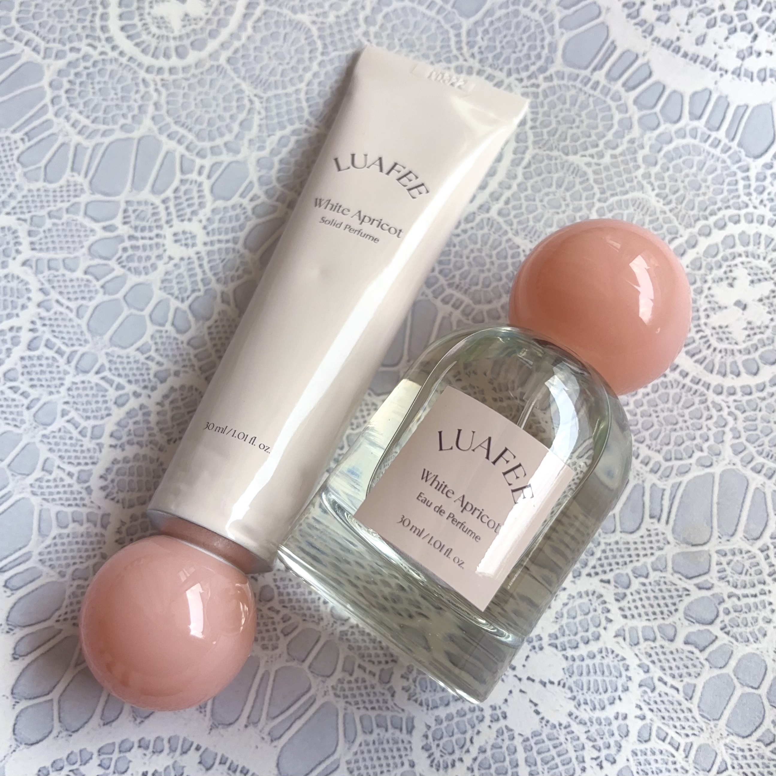 ソリッド パフューム ホワイトアプリコット/LUAFEE/練り香水を使ったクチコミ（1枚目）