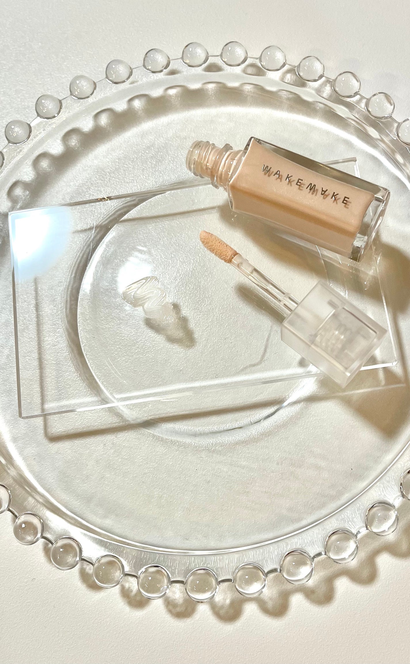 ボーム エサンシエル/CHANEL/スティックハイライトを使ったクチコミ(2枚目)