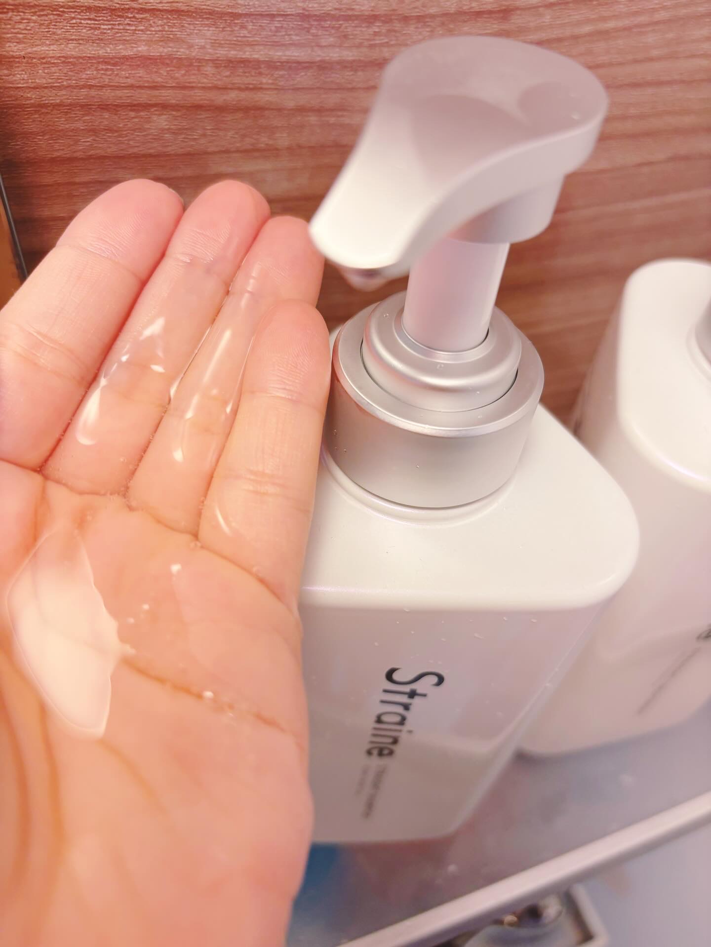 ストレートシャンプー/ストレートトリートメント ホワイトブロッサムの香り/Straine/市販シャンプーを使ったクチコミ（3枚目）