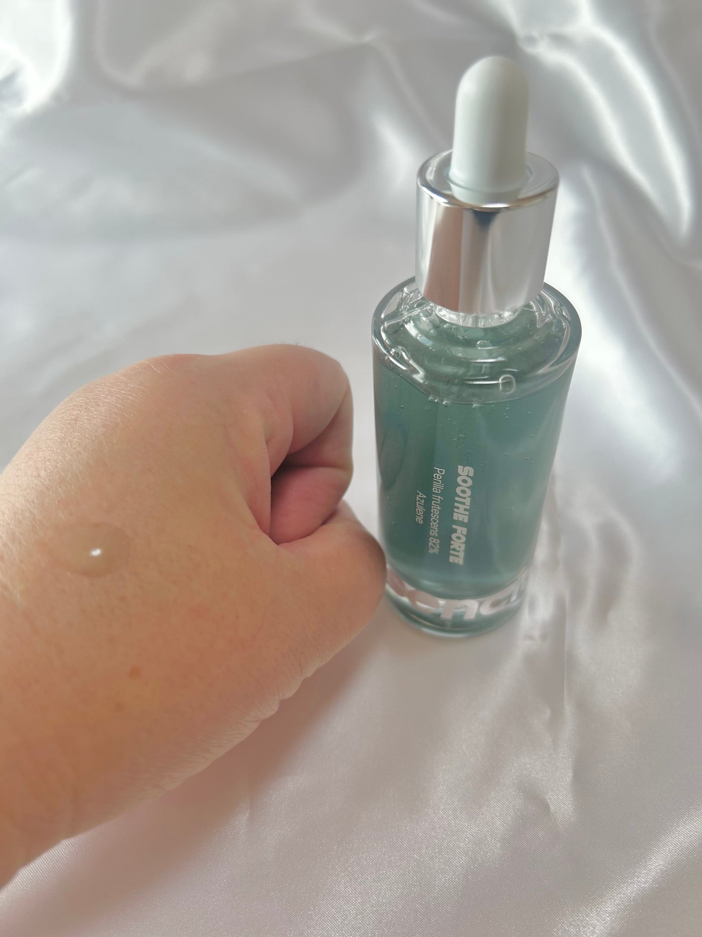 SOOTHE FORTE SERUM/essenciel/ブースター・導入液を使ったクチコミ(3枚目)